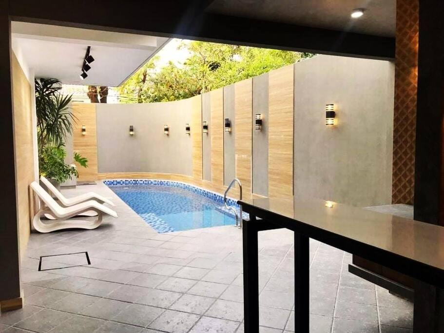 3F Apartamento 1 Dormitorio con escritorio Avenida Beni Los Cusis