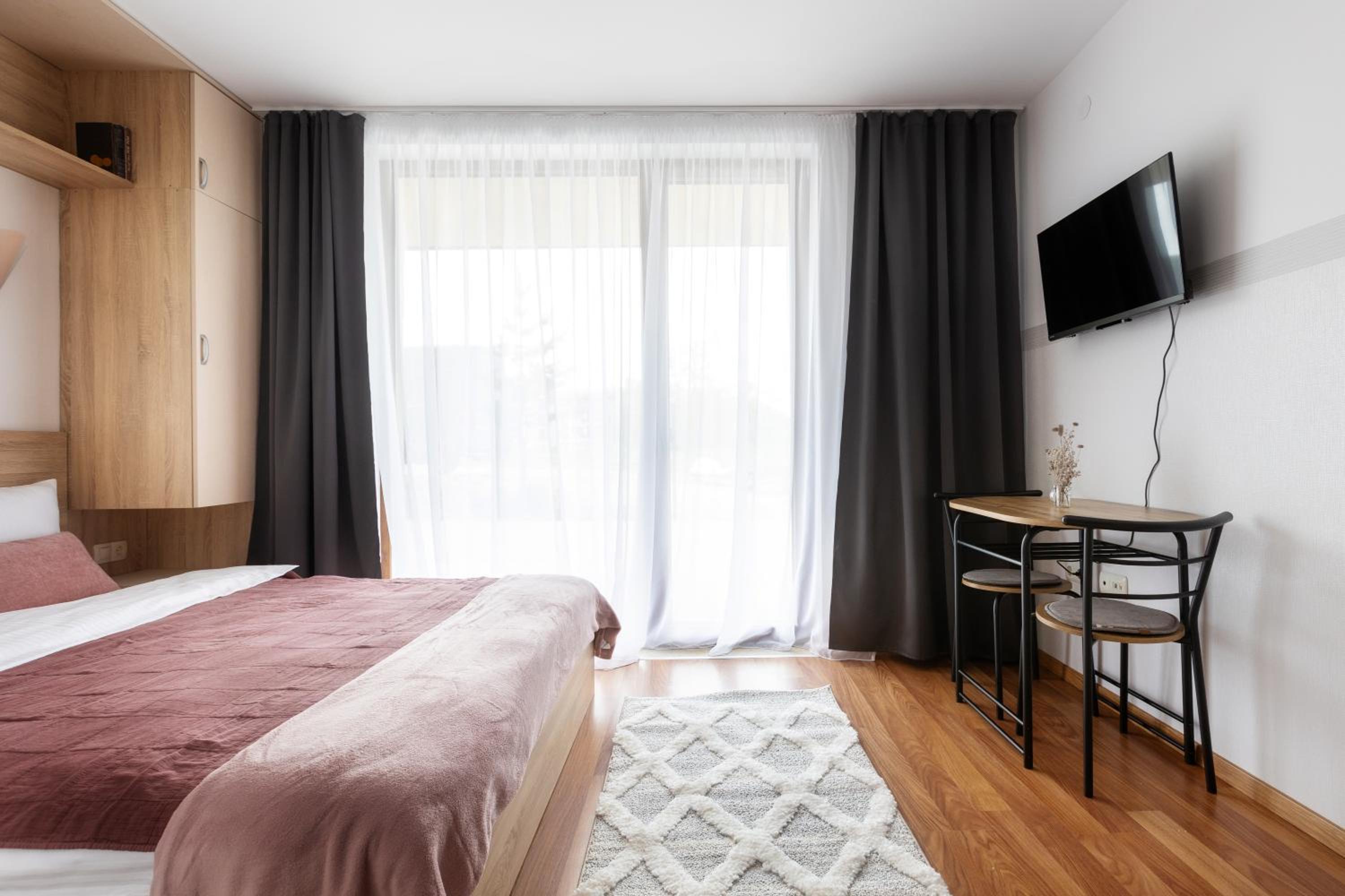 Pirin Sense Apartment Complex