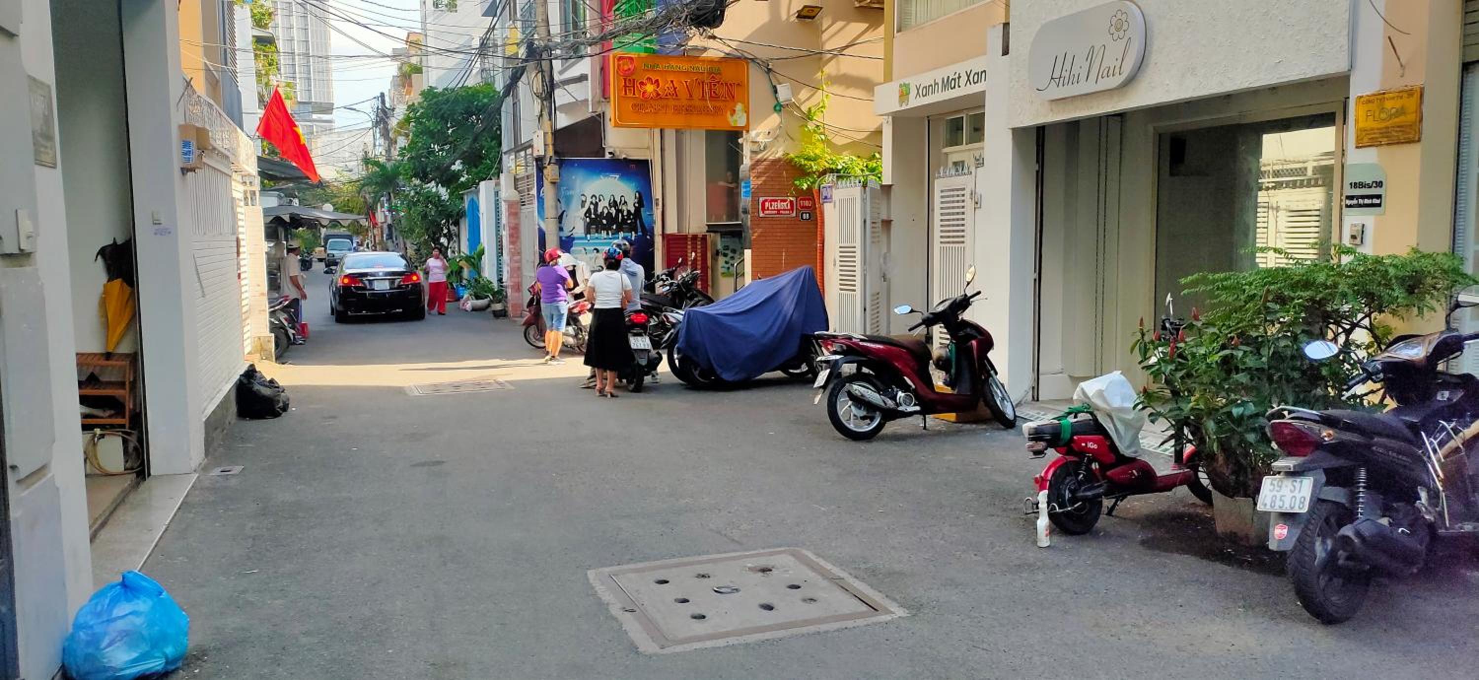 Urban Saigon Stays Near Embassy
