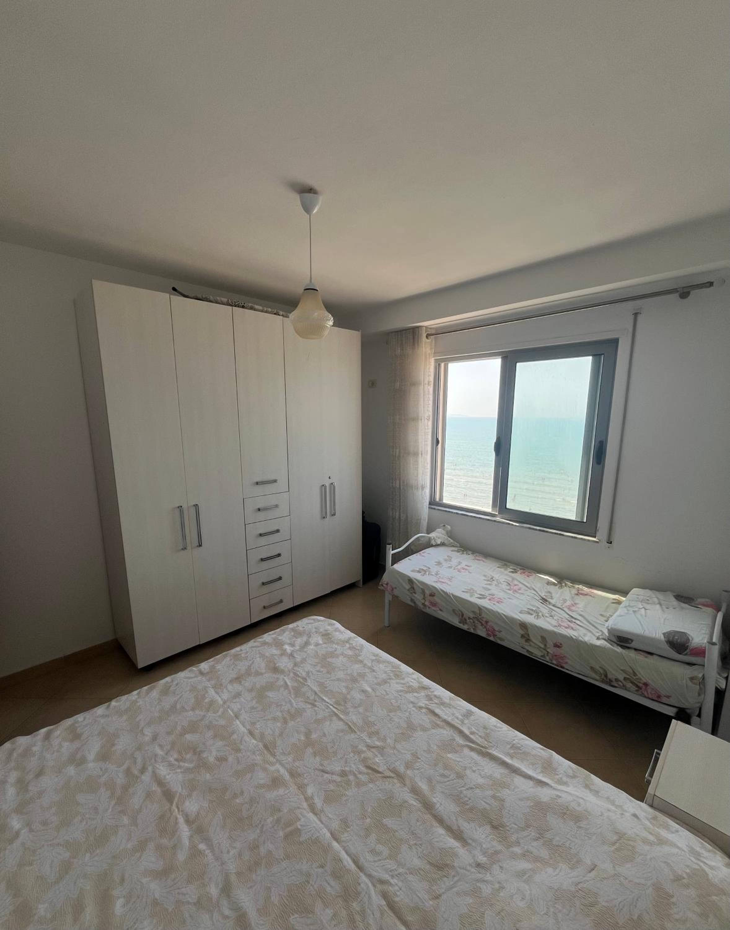 Sun, Sea and Serenity - Beachfront Apt with Sunset Views and Soothing Waves