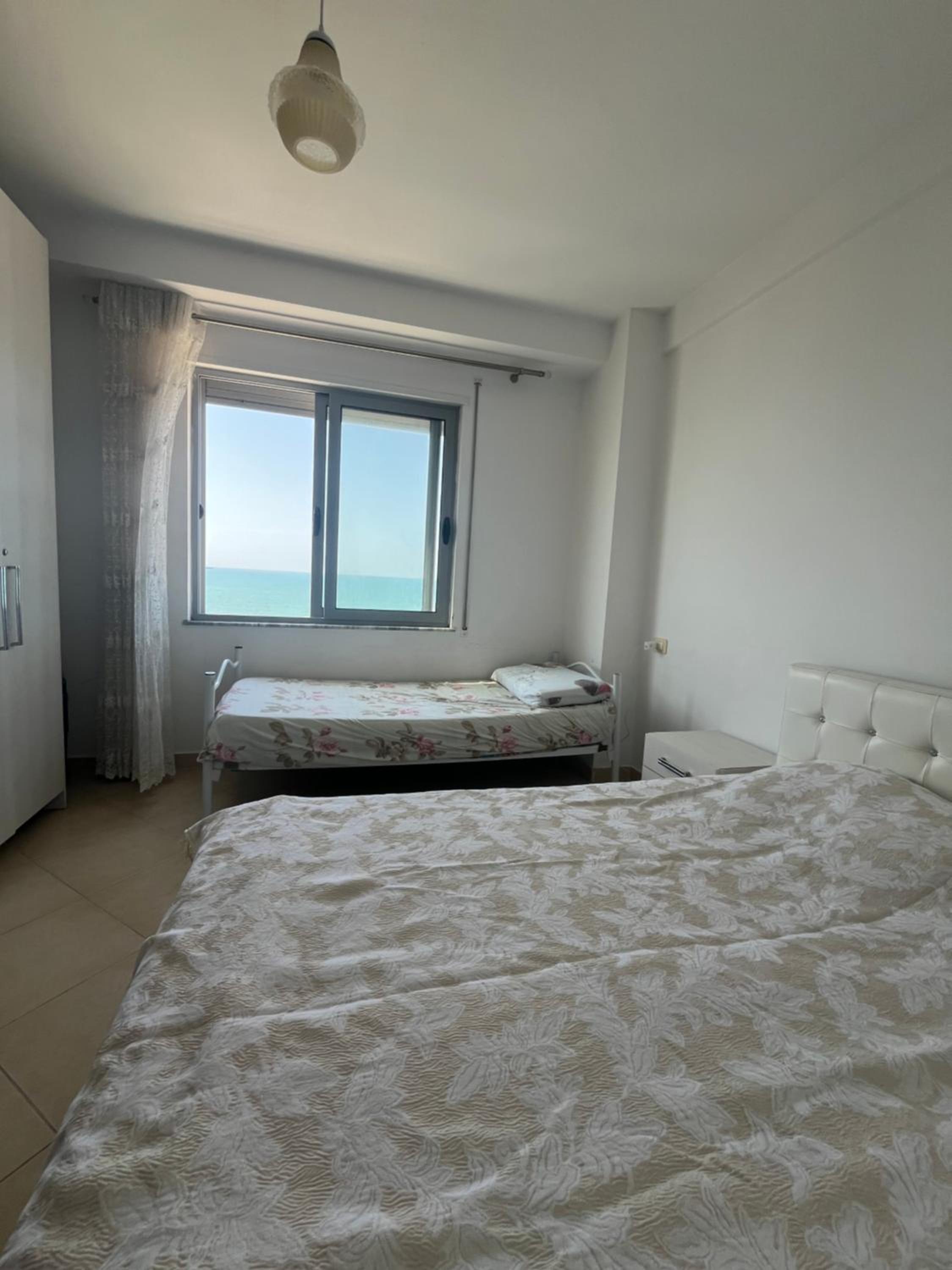 Sun, Sea and Serenity - Beachfront Apt with Sunset Views and Soothing Waves