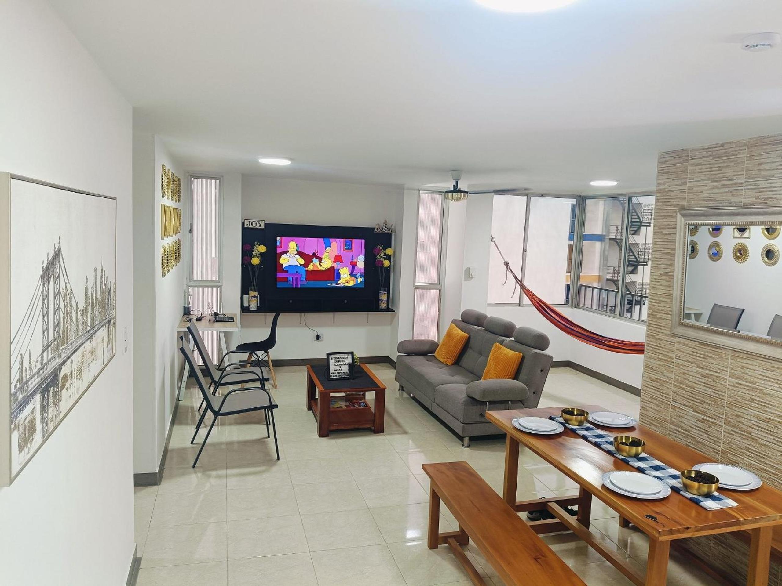 El Rodadero Hermoso Apartamento a 50m de la playa ven descansa o trabajar