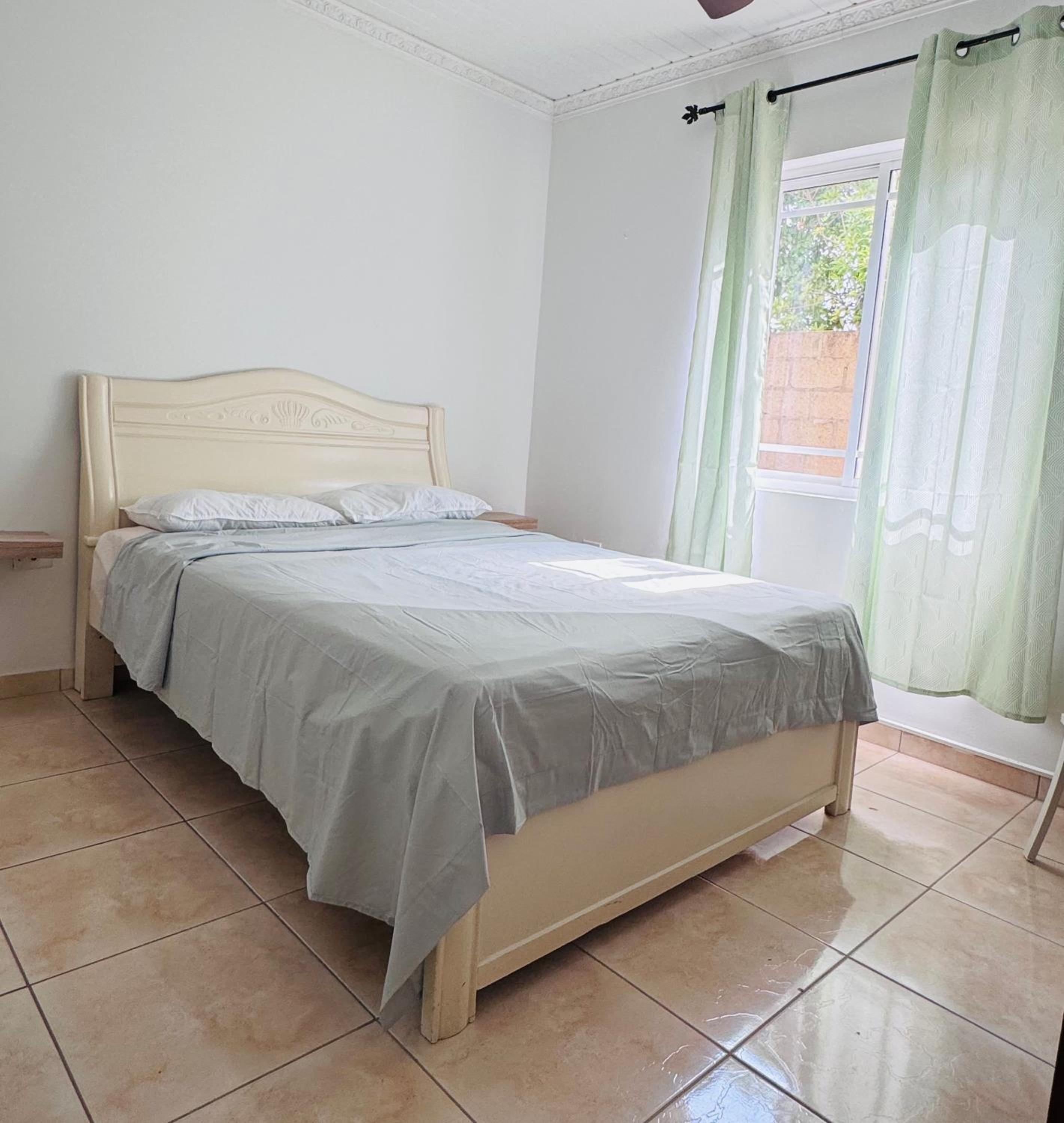Monas Apartments Rental
