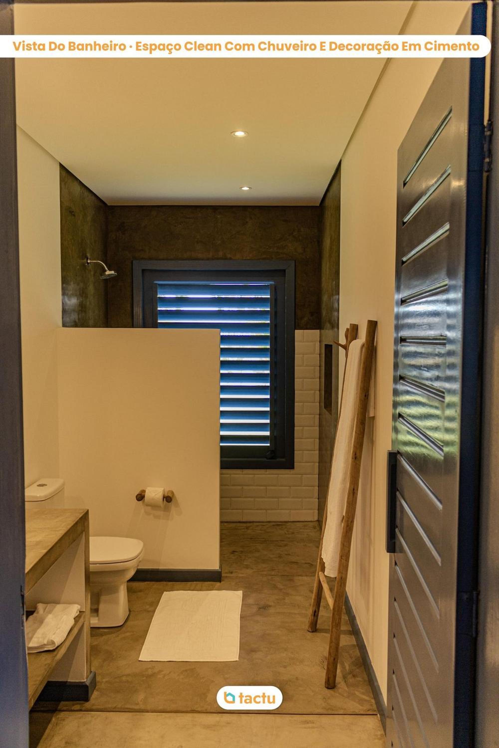 Casa Pipa in a luxury condominium in Fortim