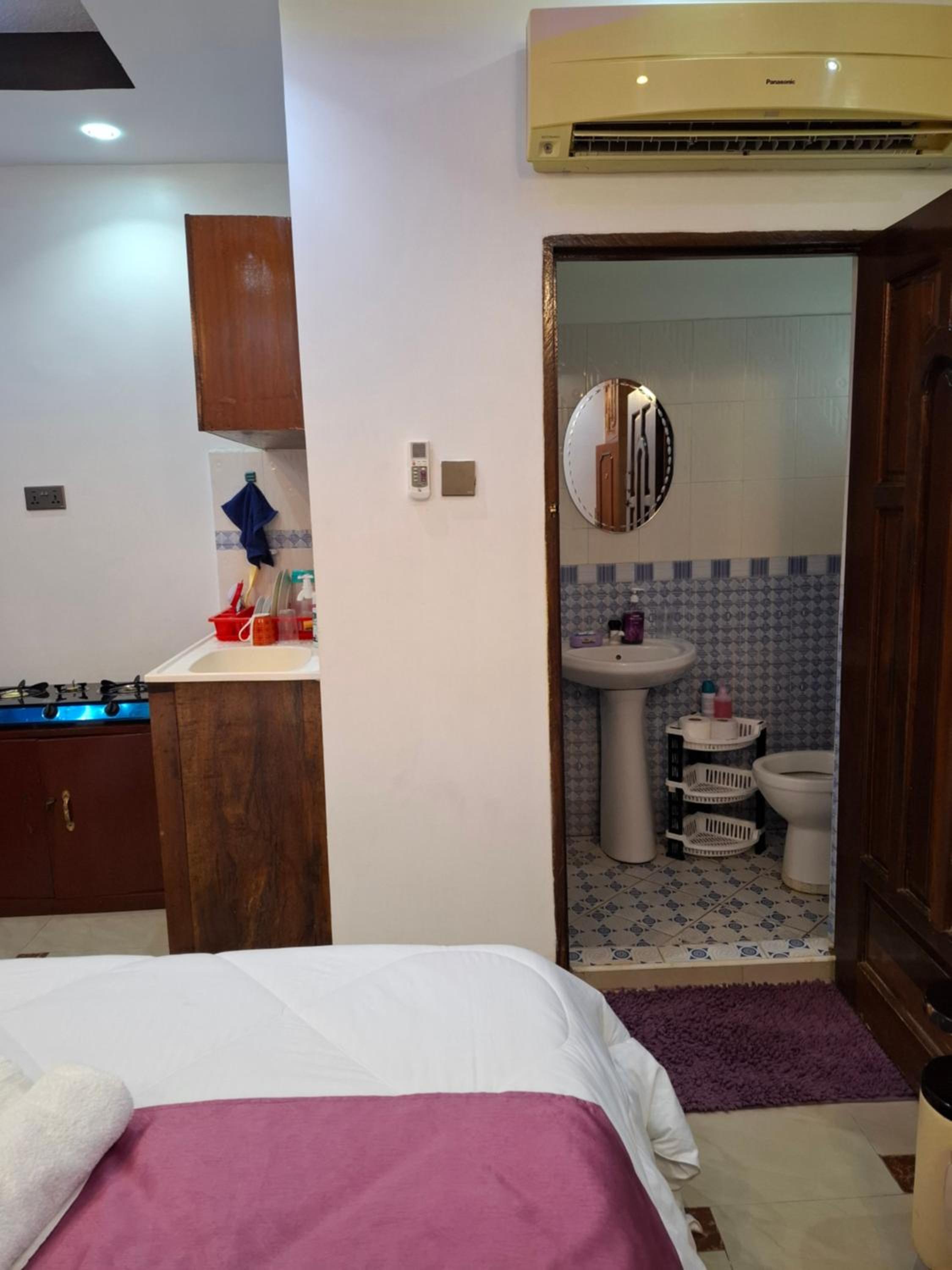 hotel room