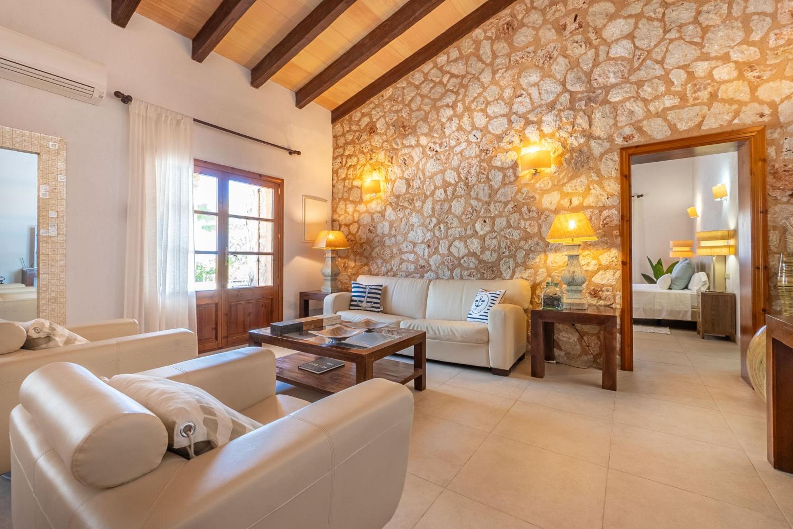 Villa Muro Garden view 5