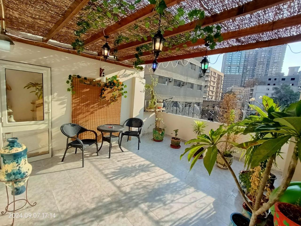 Lovely & Calm Rooftop in Maadi 5 min from the Nile