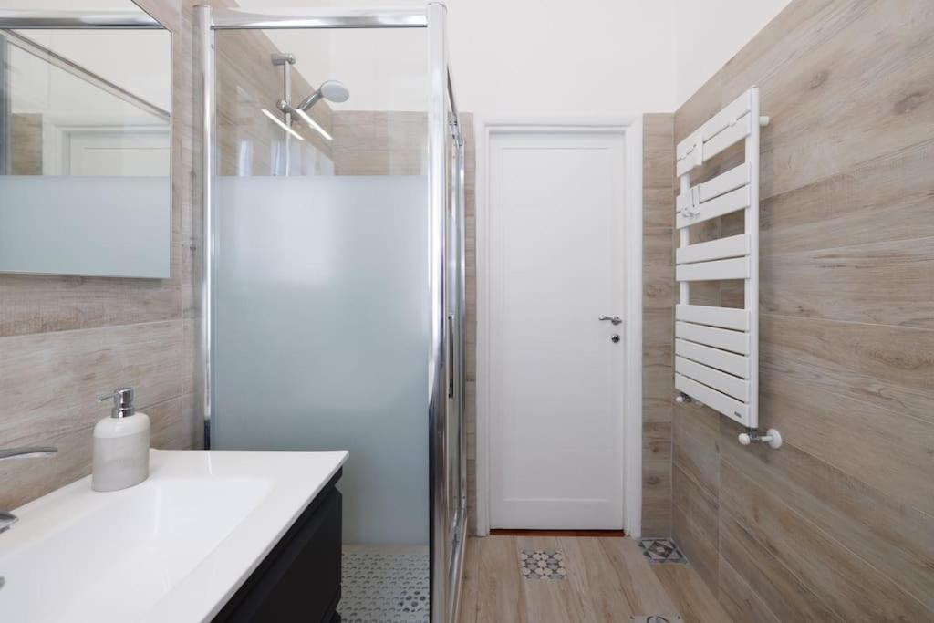 Carpegna Park Apartment by Cornelia subway