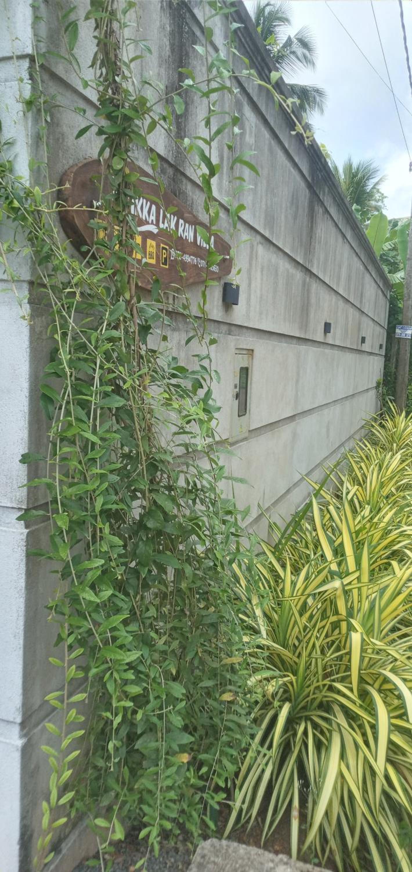 HIKKA LAK RAN VILLA