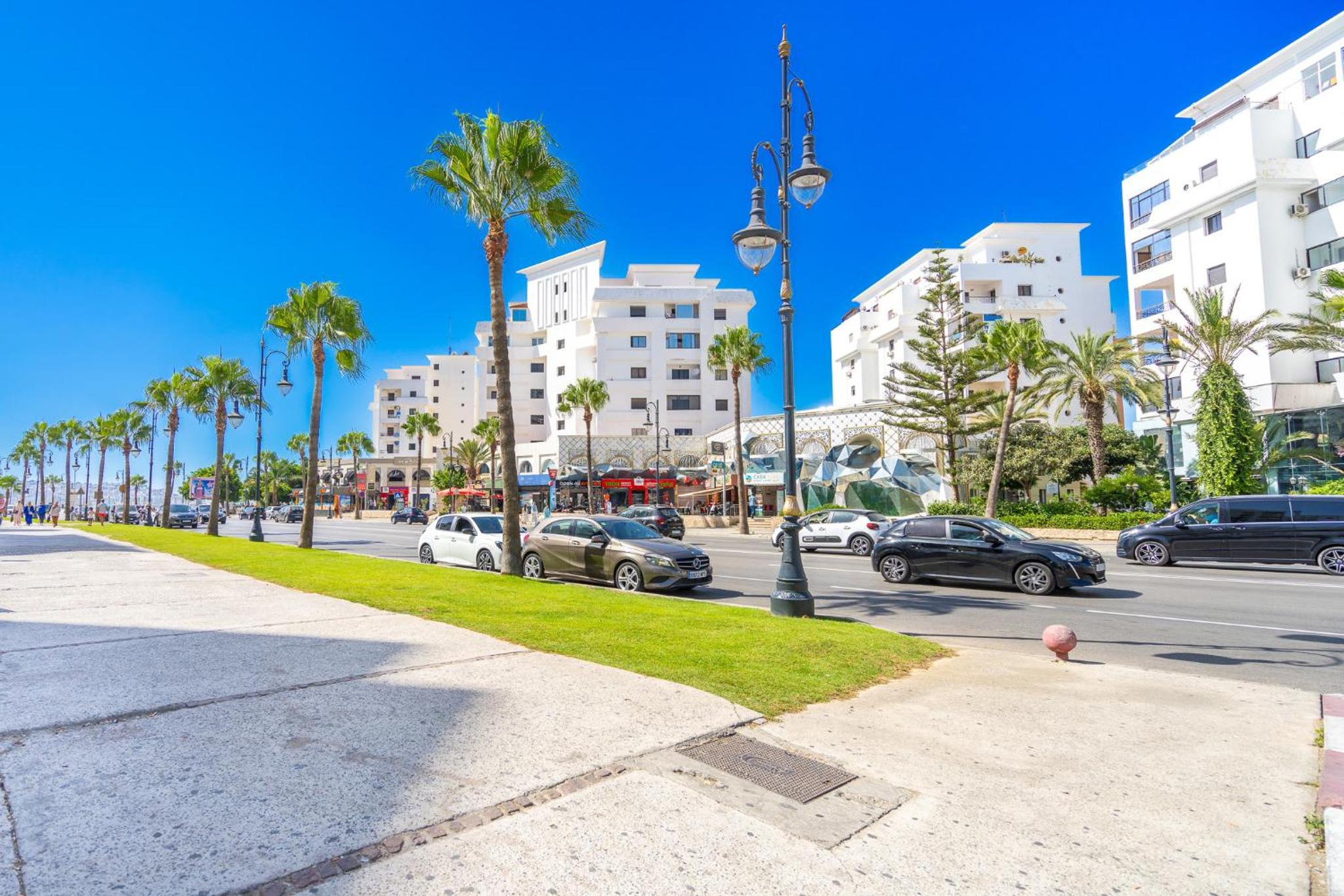 Appartement Plage à vos pieds, gare à 5 min et parking gratuit view 5