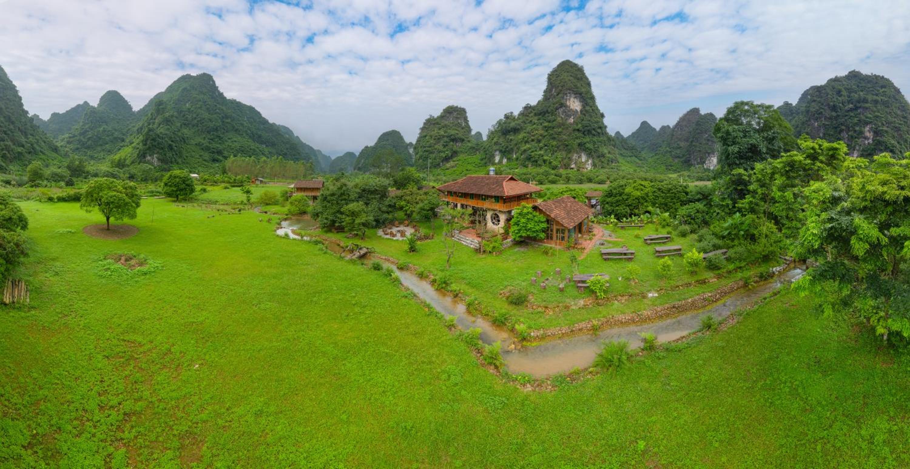 Phong Sơn Retreat - Homestay Hữu Liên, Lạng Sơn view 5