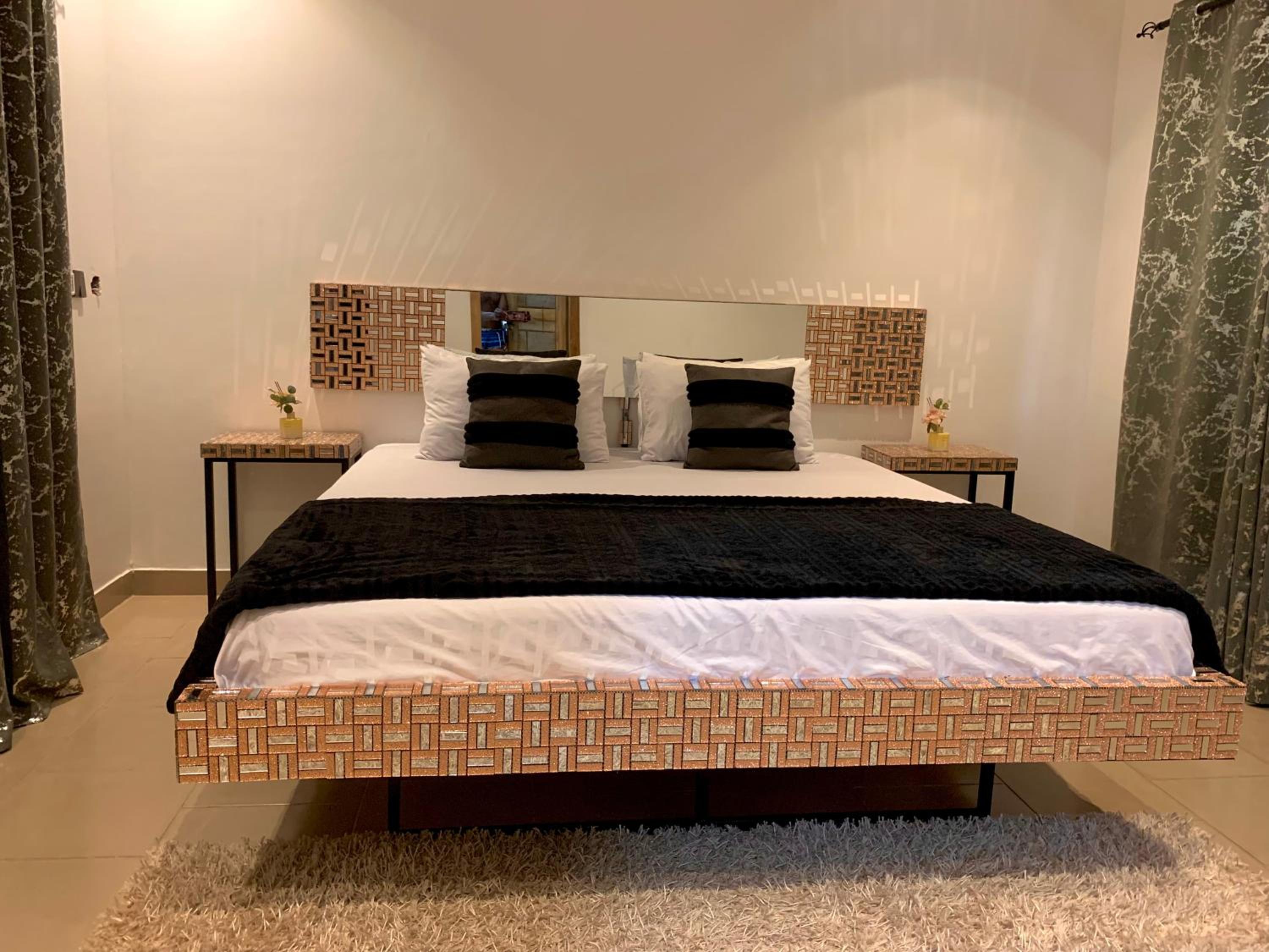 Furnished Cozy 2 Bedroom Apartment - West Hills Mall, Accra