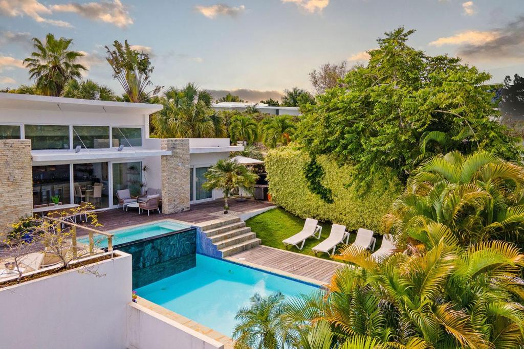 Villas Agua Dulce