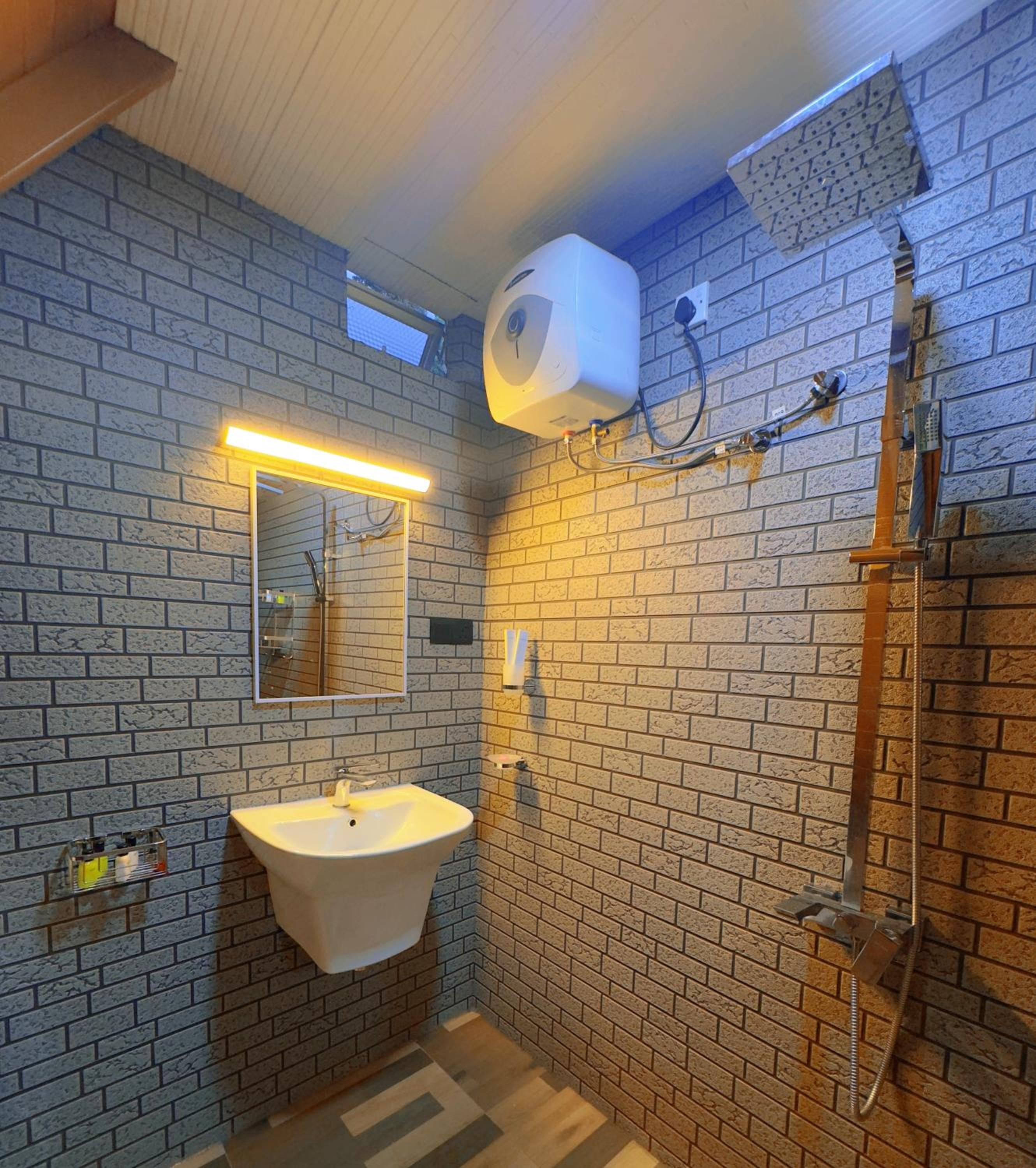 Photo 47