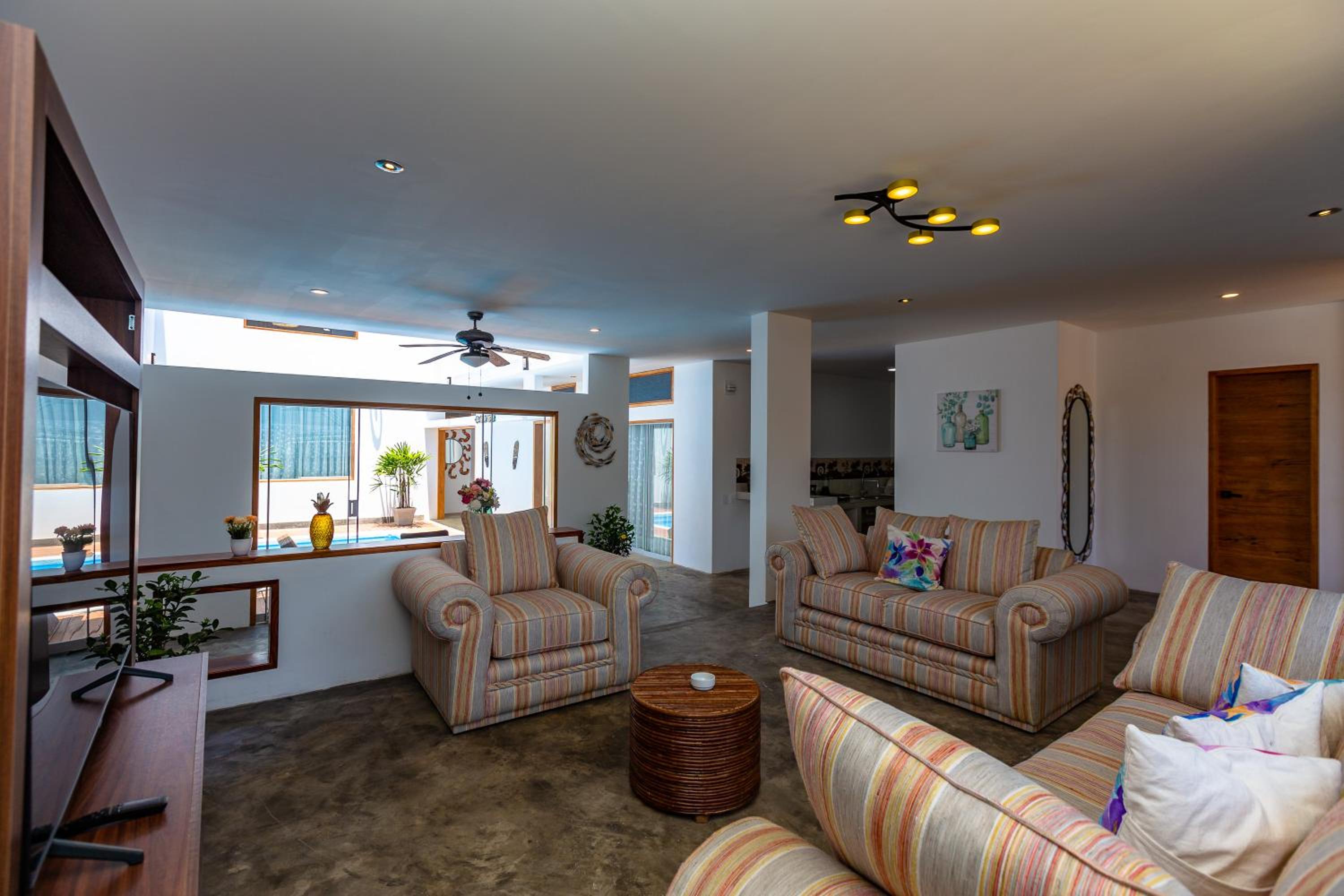 PUPUKEA HOUSE Mancora