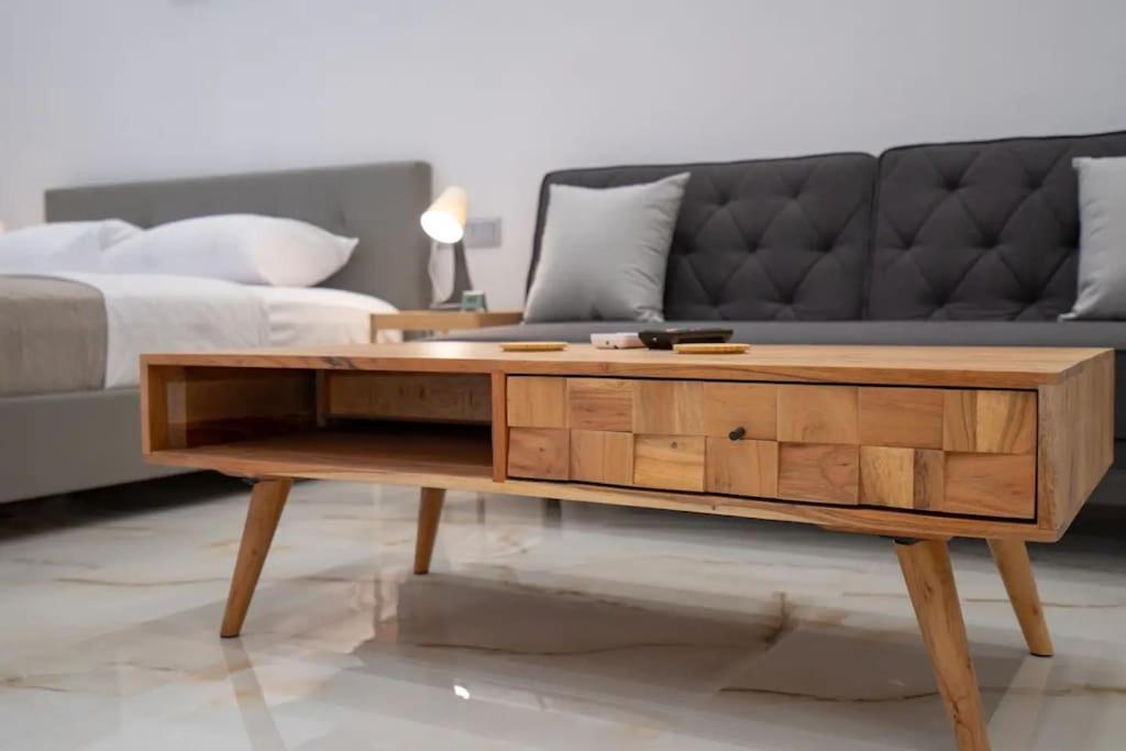 Amerikis Square cozy studio for 3 persons photo 5