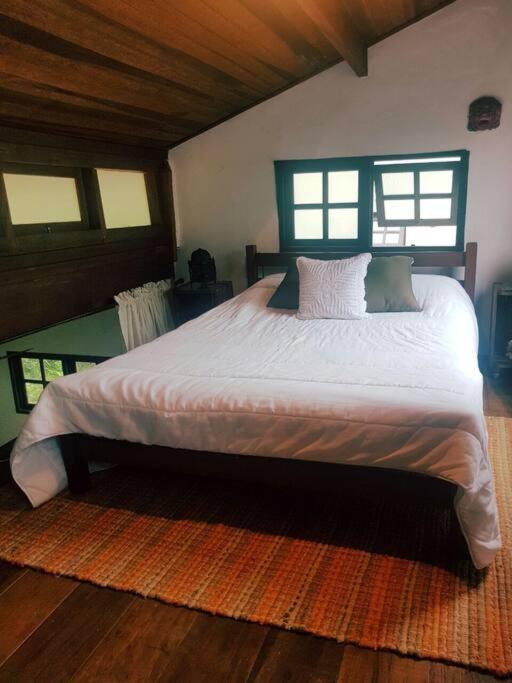 Loft situado a 700 metros da praia de Boiçucanga