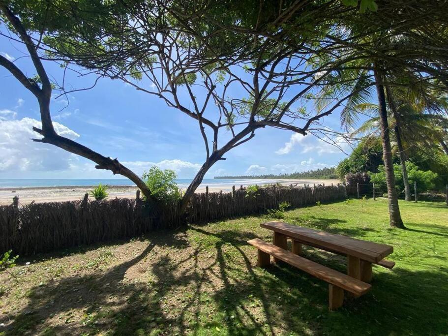 Casa de Praia Bainema (pé na areia) - Moreré