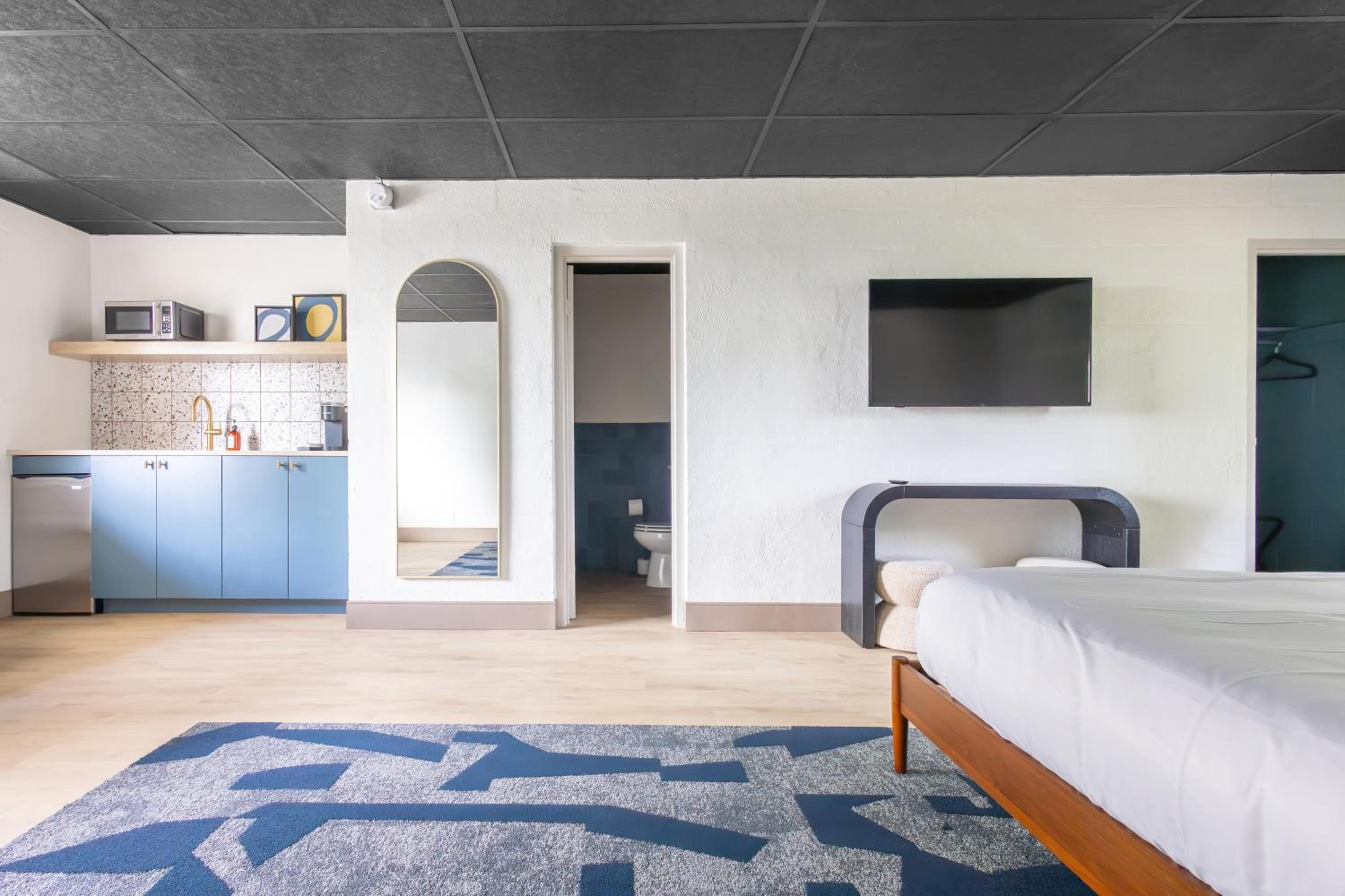 Arka Motel