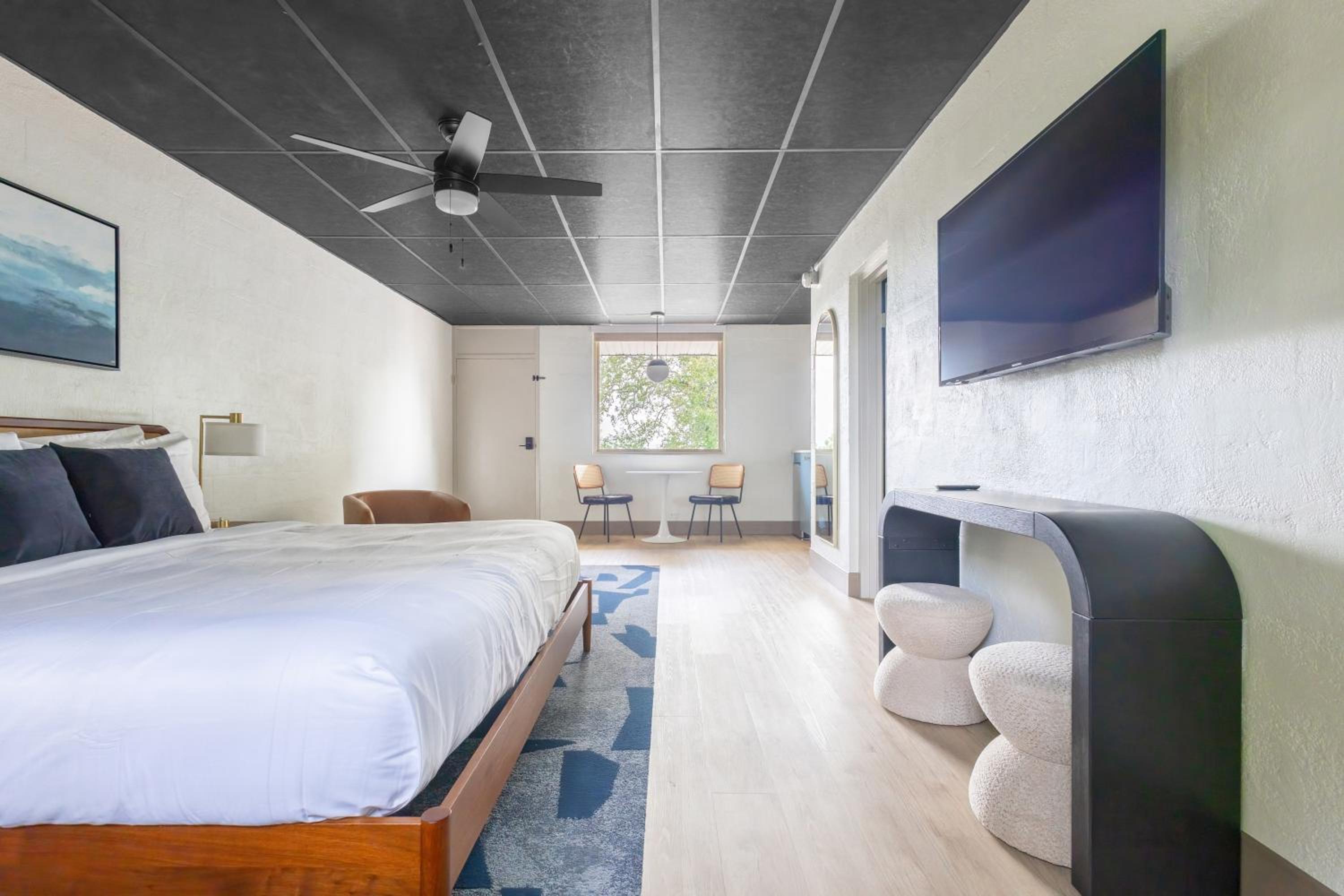 Arka Motel