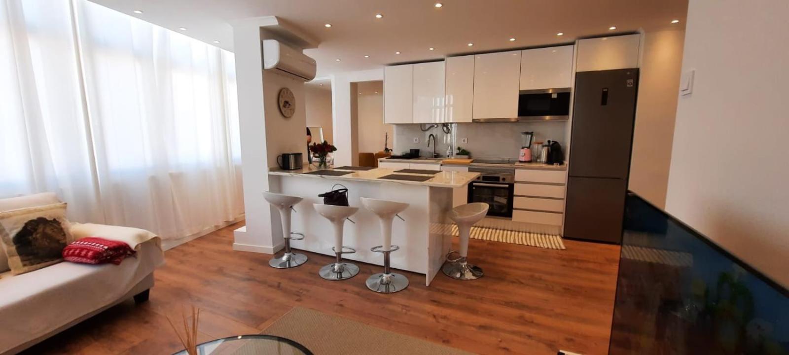 Apartamento em Alvalade