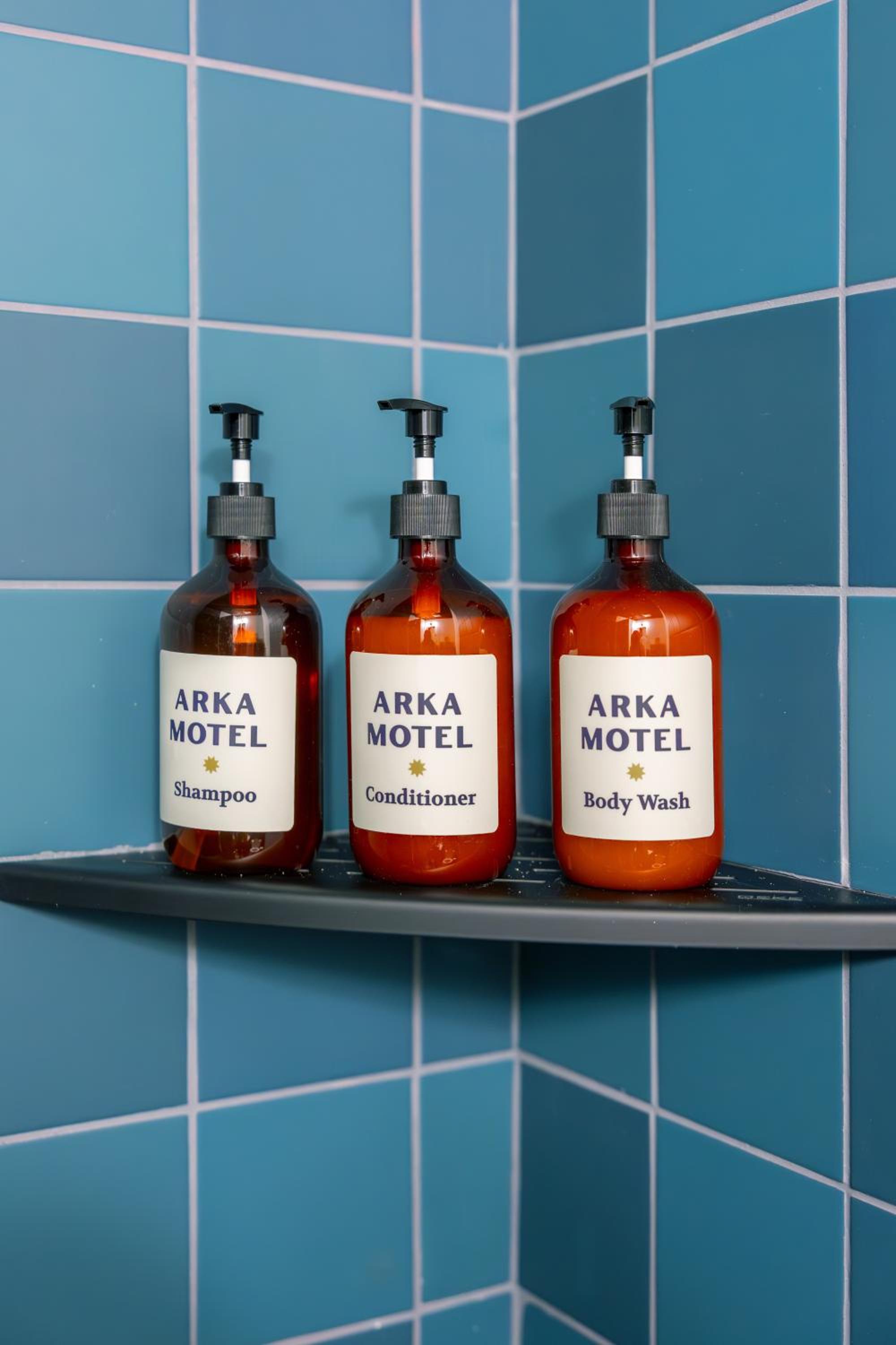 Arka Motel