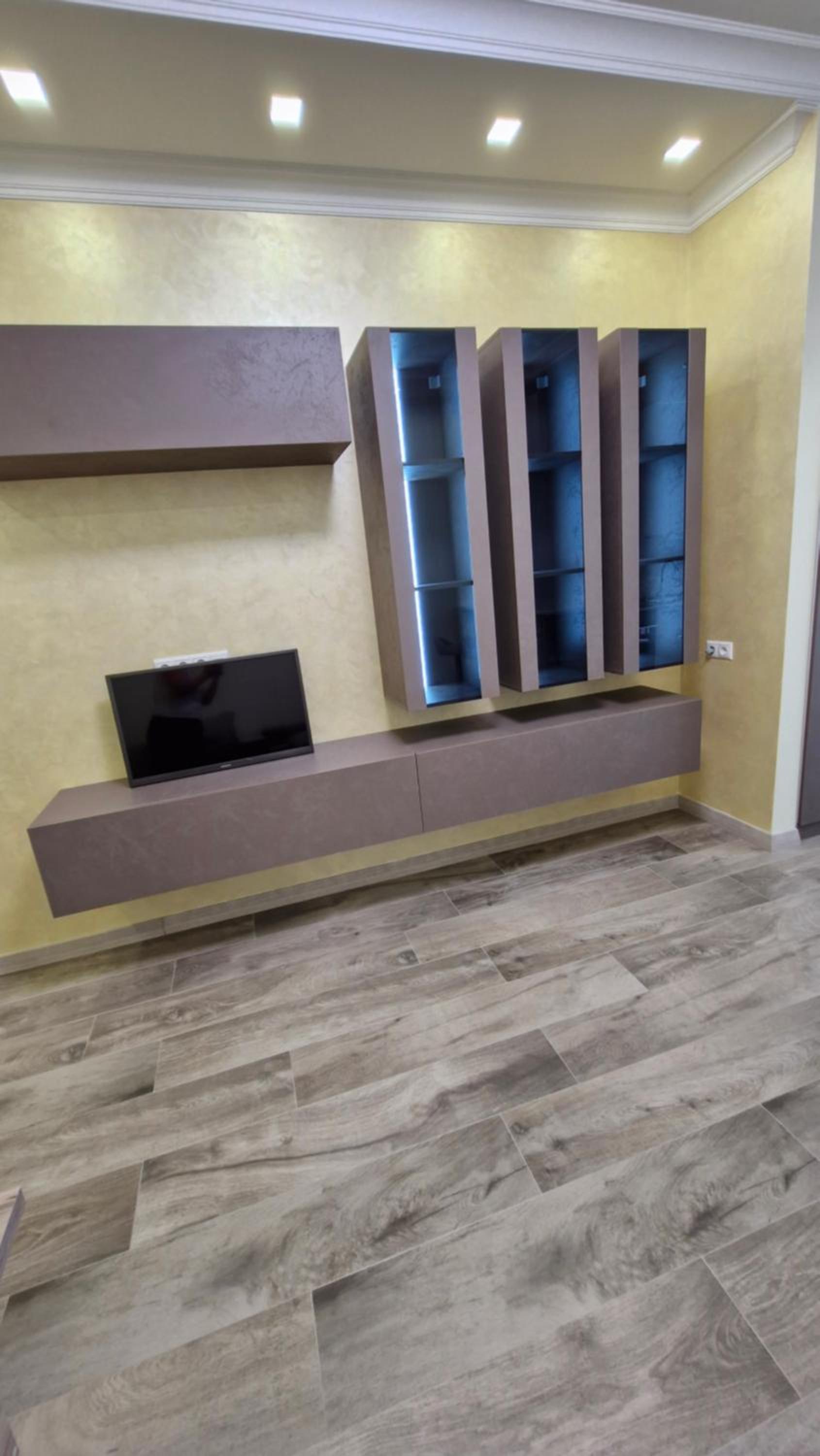 Aygestan VIP 10