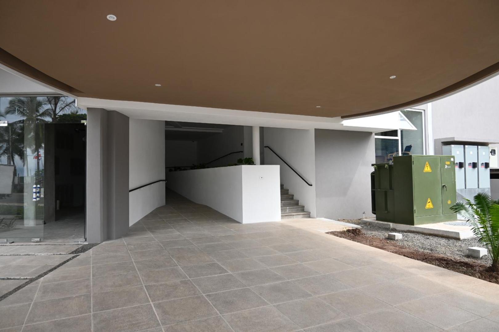Modern beachfront condo perfect for the digital nomad in vibrant central Jacó