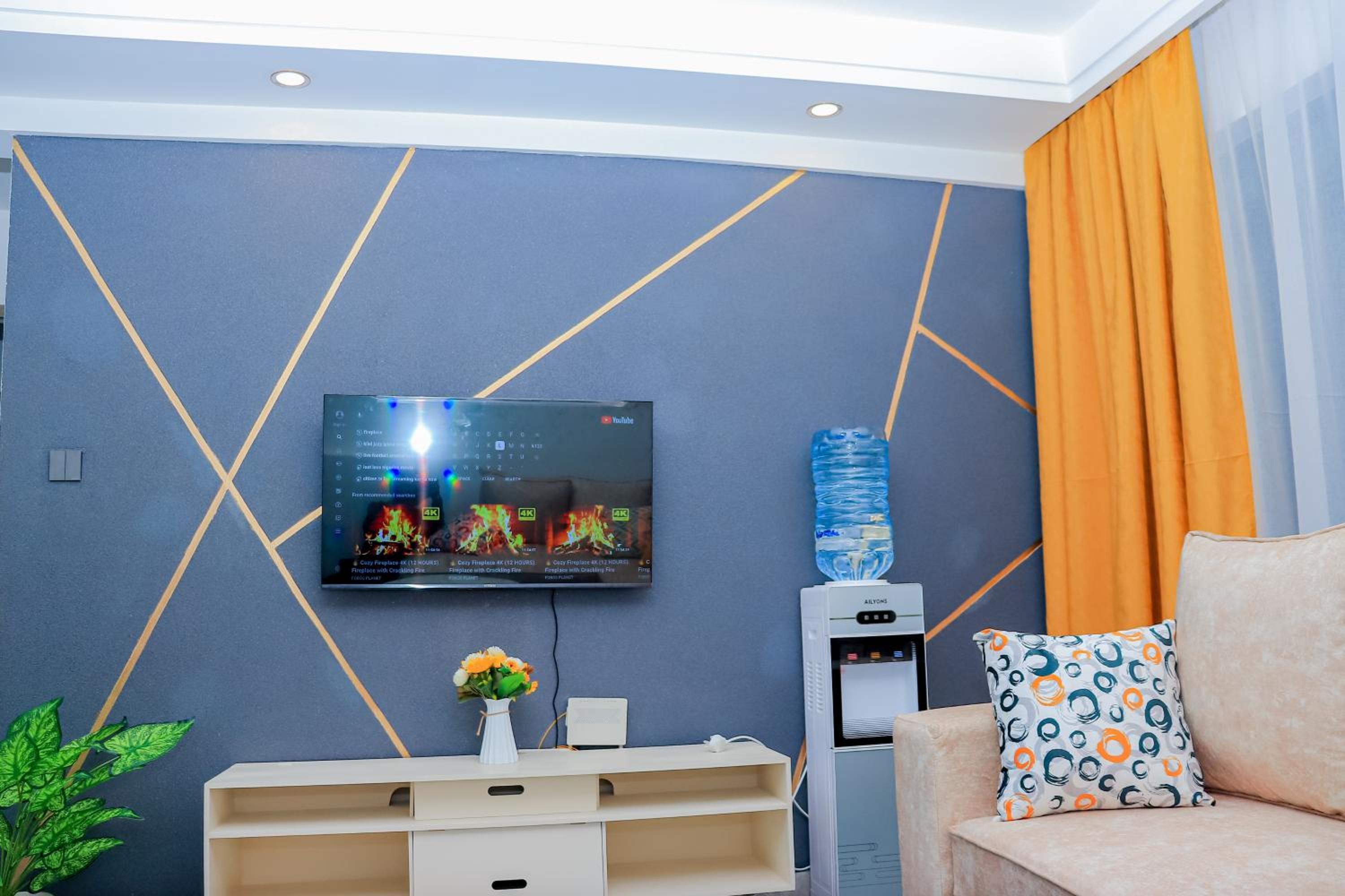 Luxe City Oasis Kilimani, Gym, parking, WiFi and Balcony