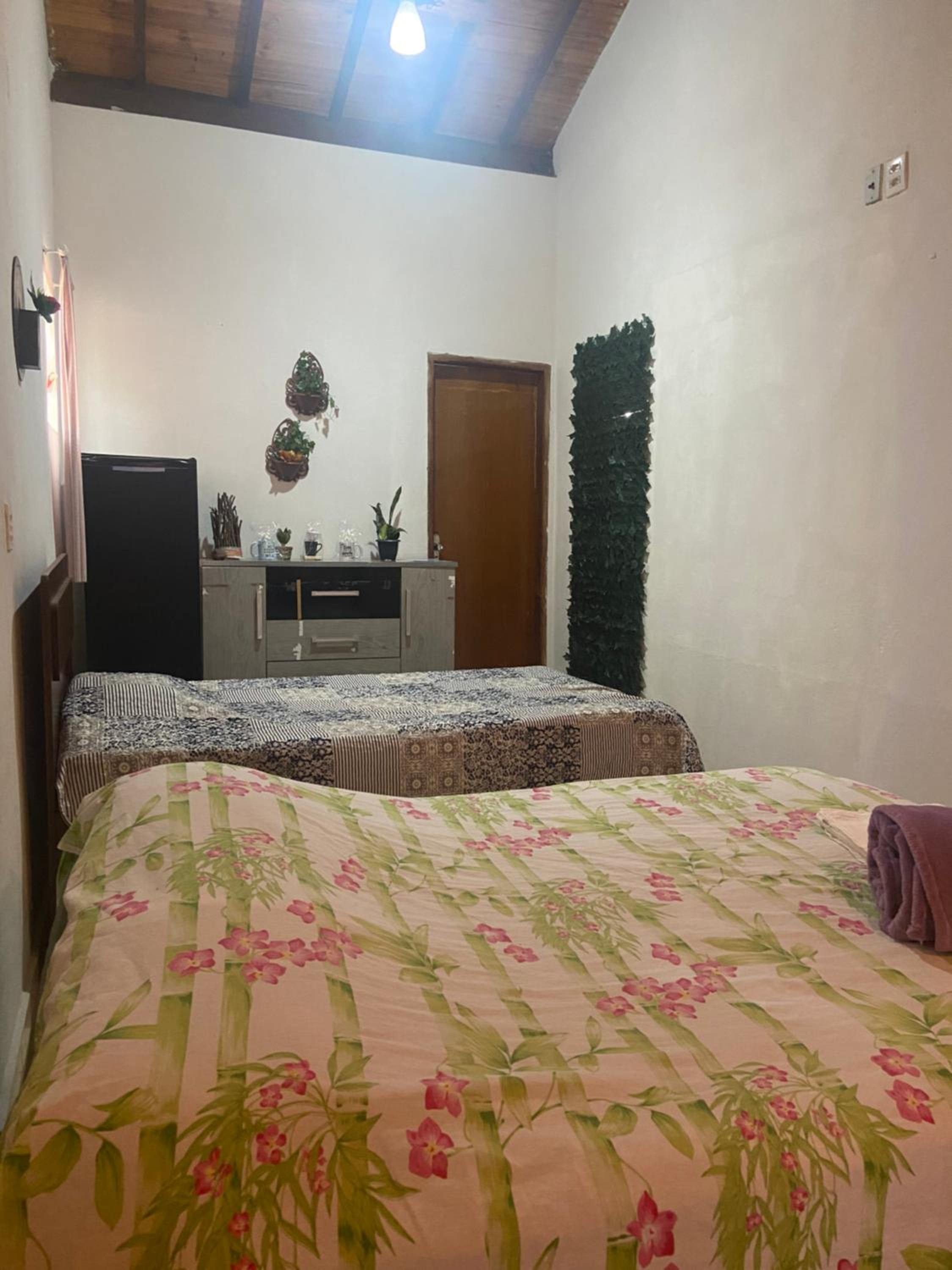 Quarto privativo chácara pé na roça