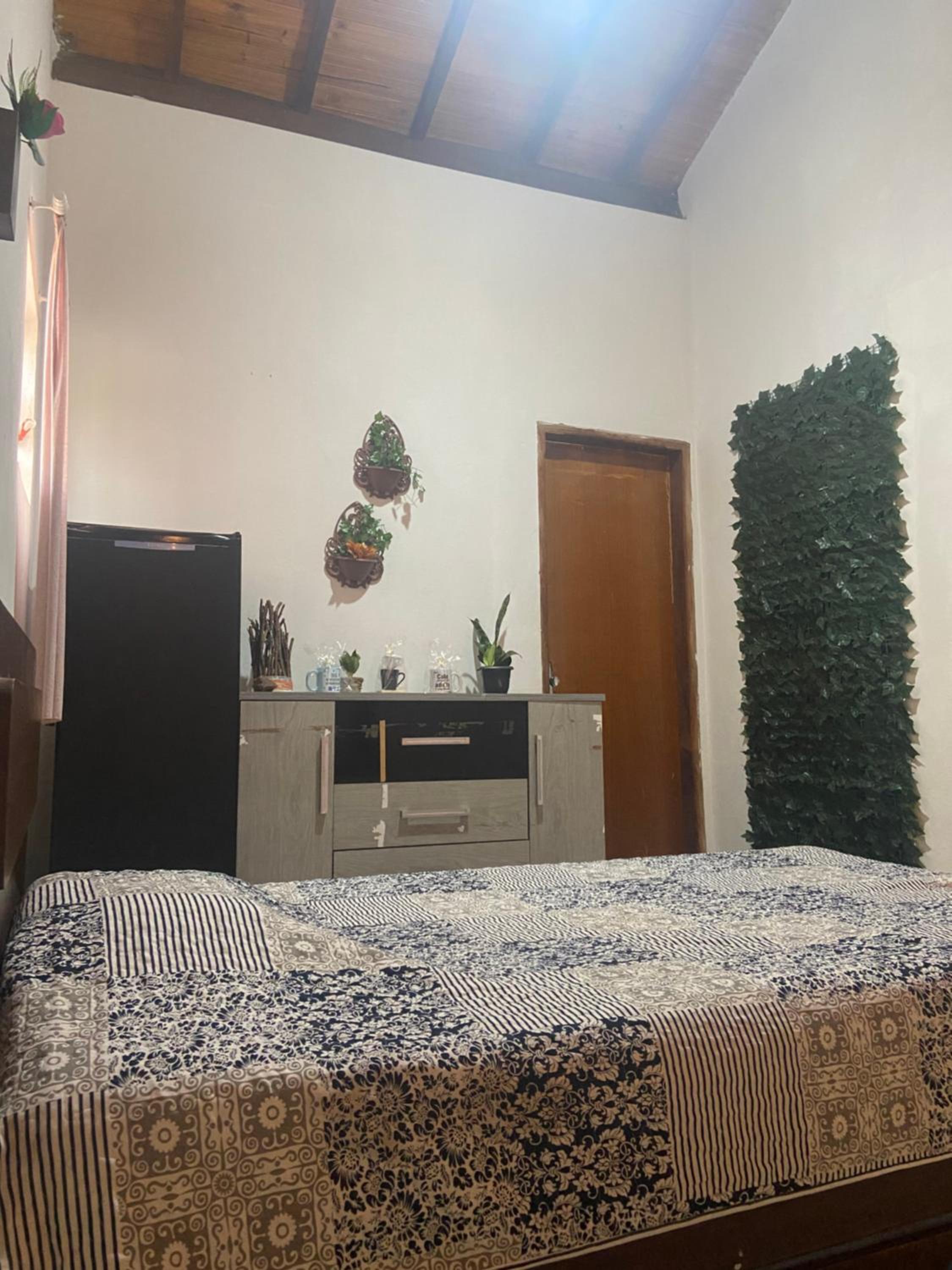Quarto privativo chácara pé na roça