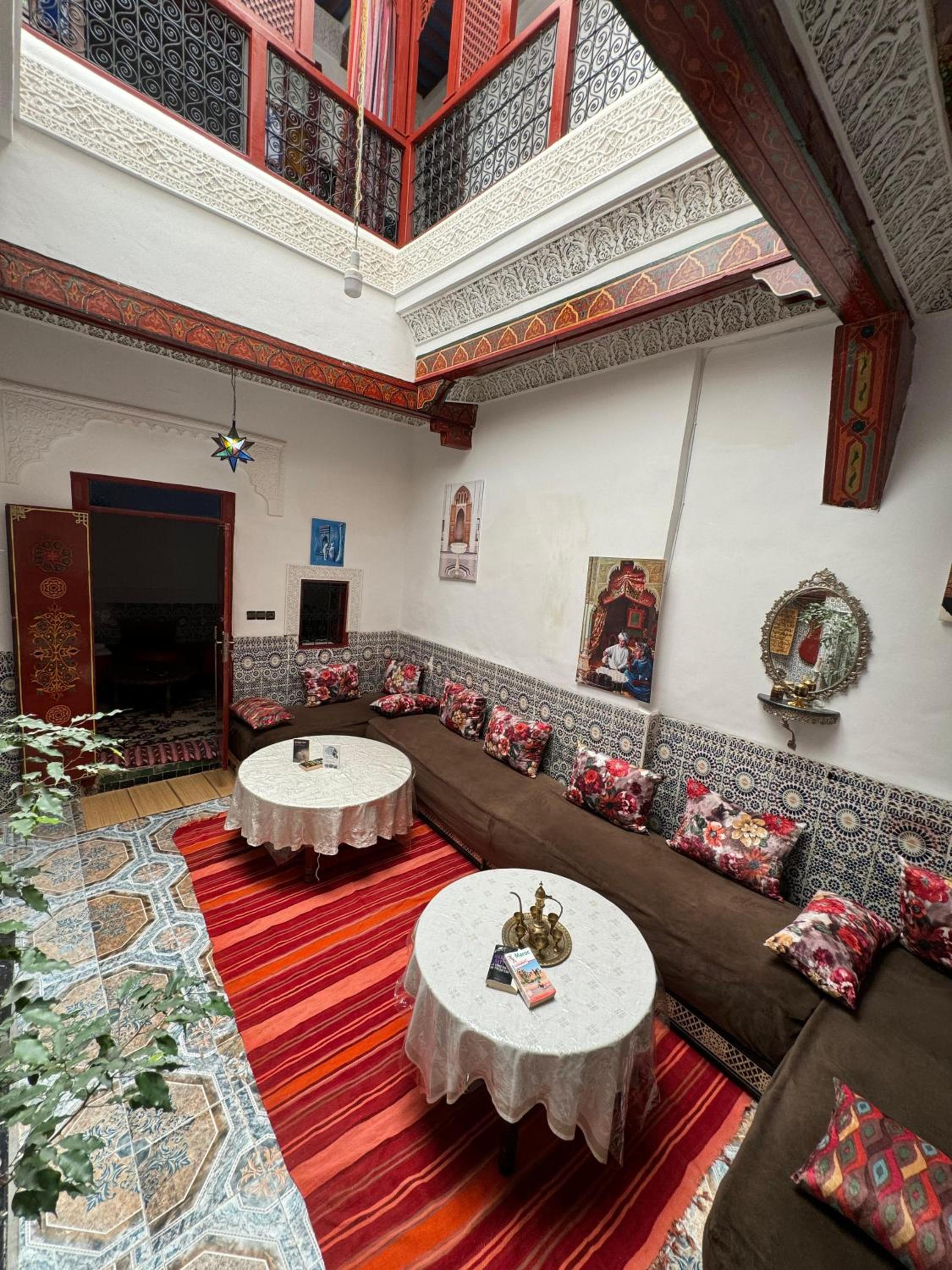 lounge