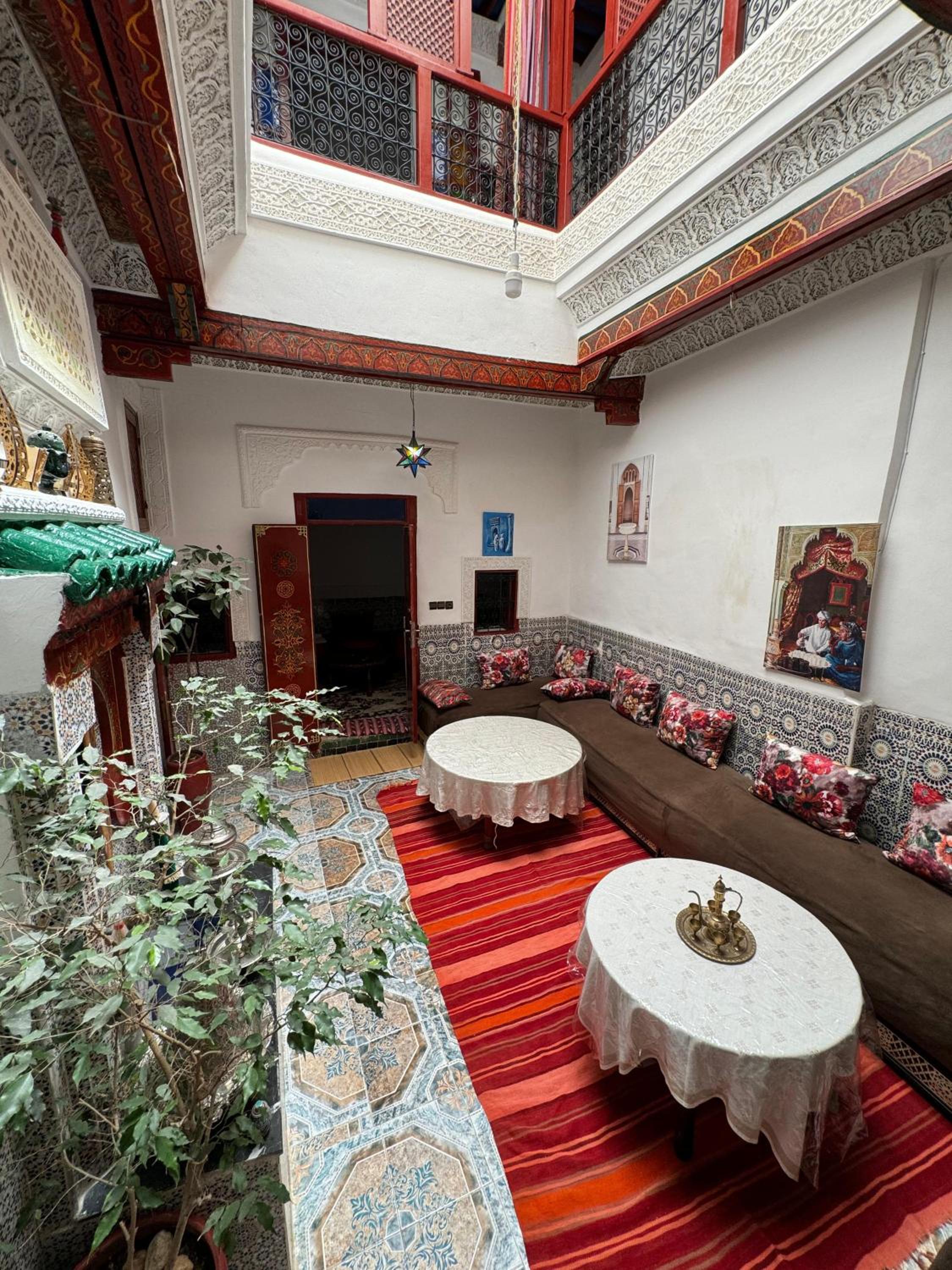 lounge