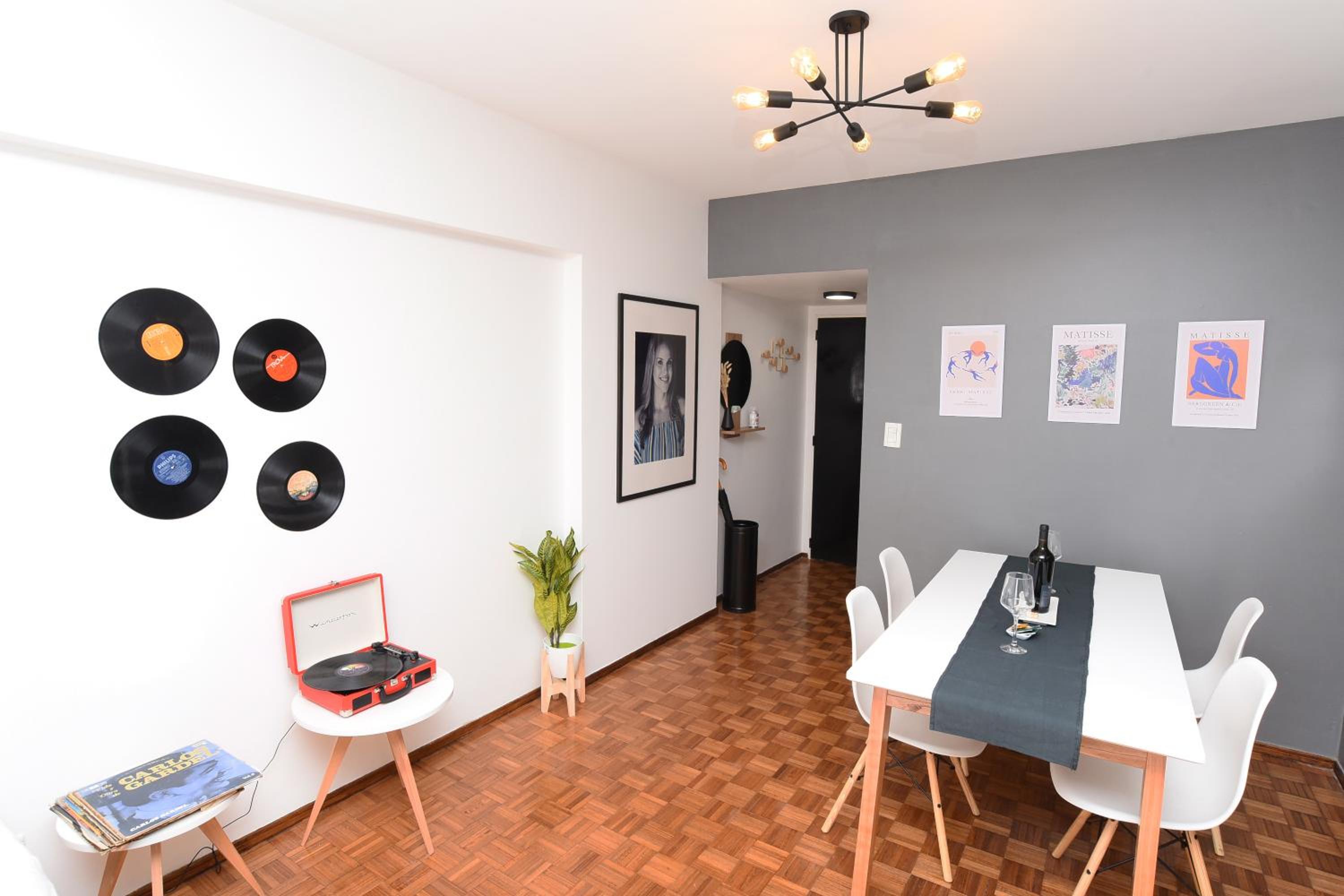 Stylish Haven in Downtown Buenos Aires!