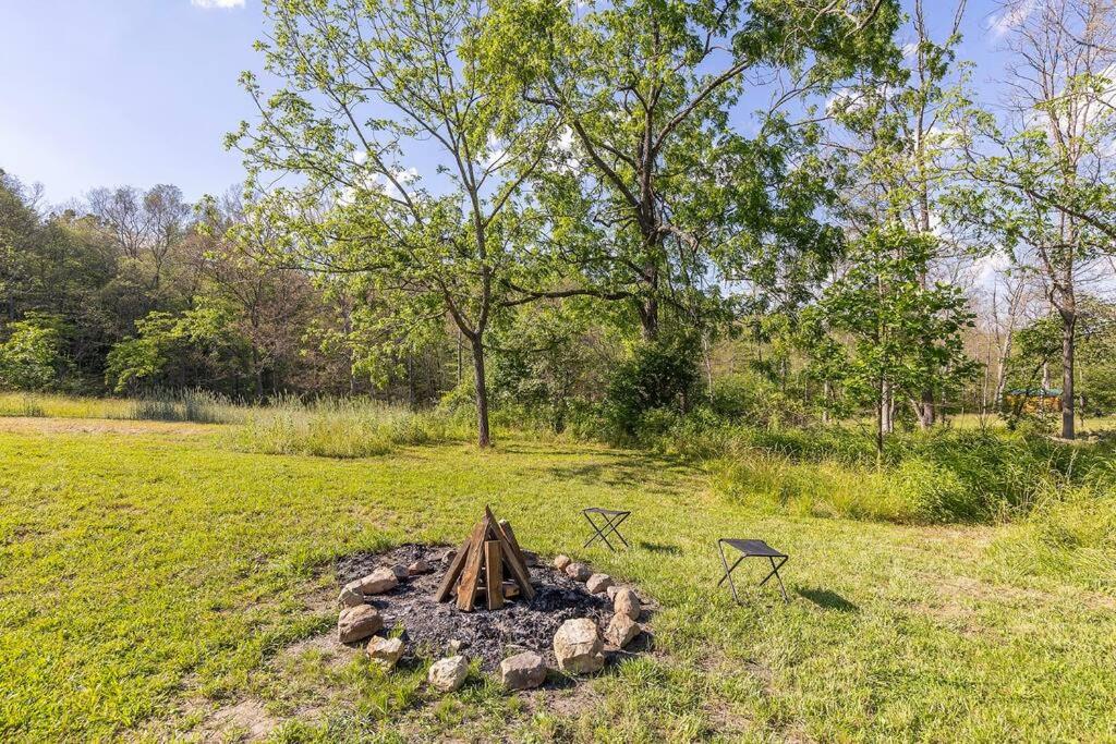 Cabin on 17 acres by National Forest view 5