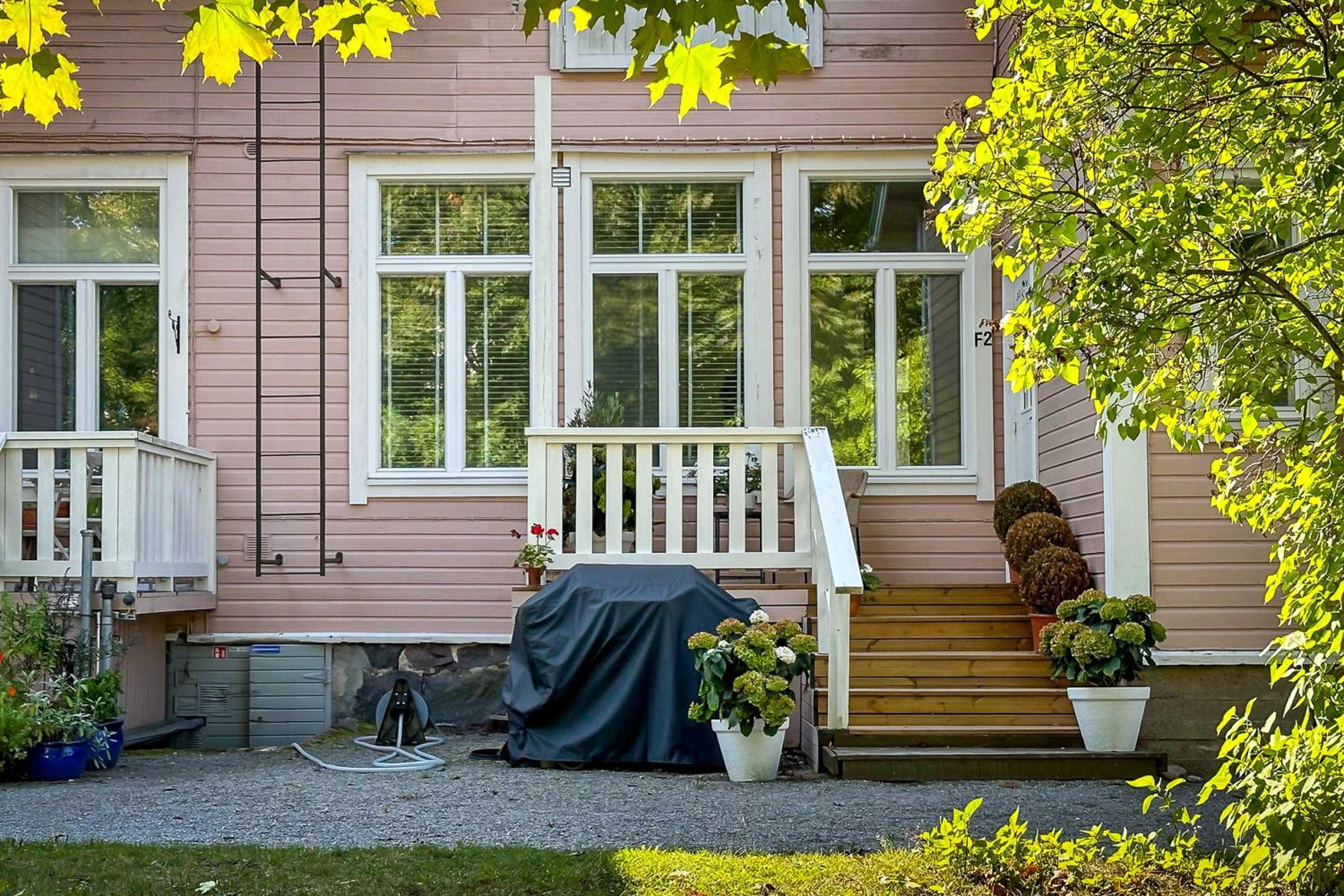 Villa Aurinko Studio Apartment in Hanko