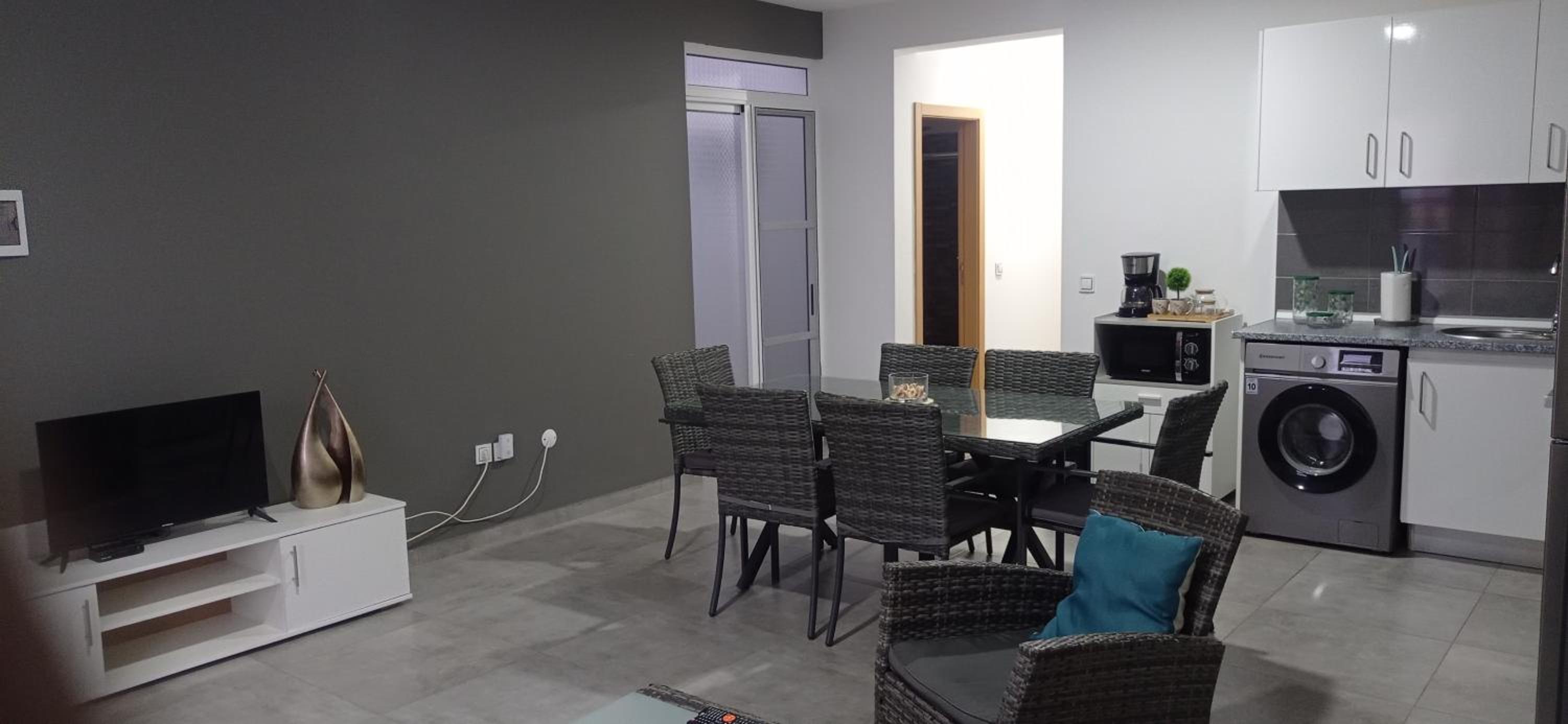 Tity Apartments T2- Santa Maria