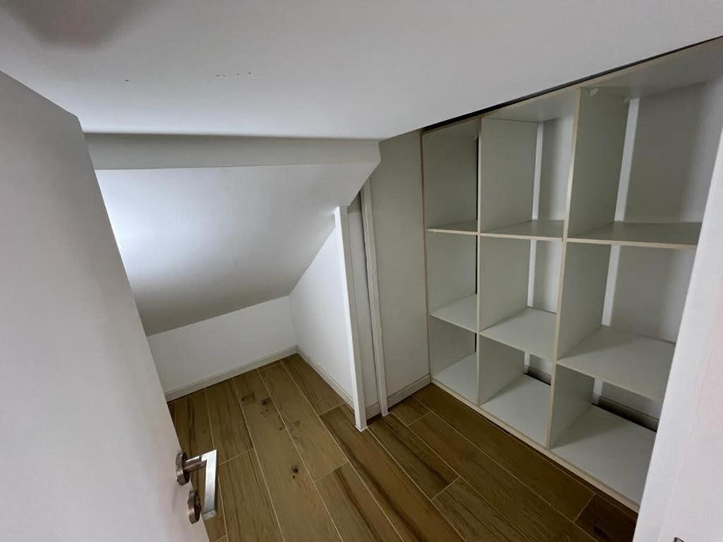 HOM I Moderno y Comodo 2D2B con Increible Vista Stgo