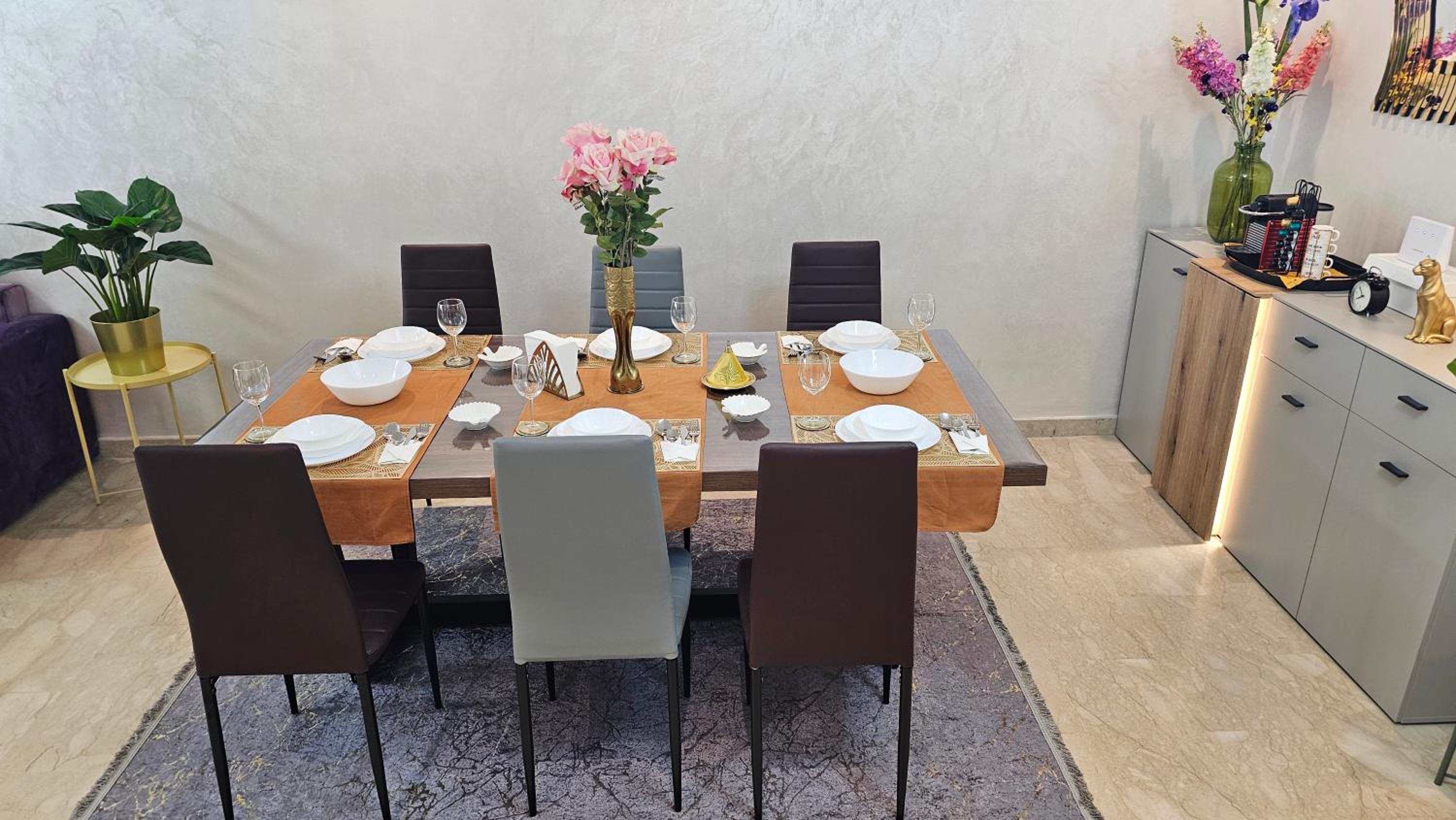 dining