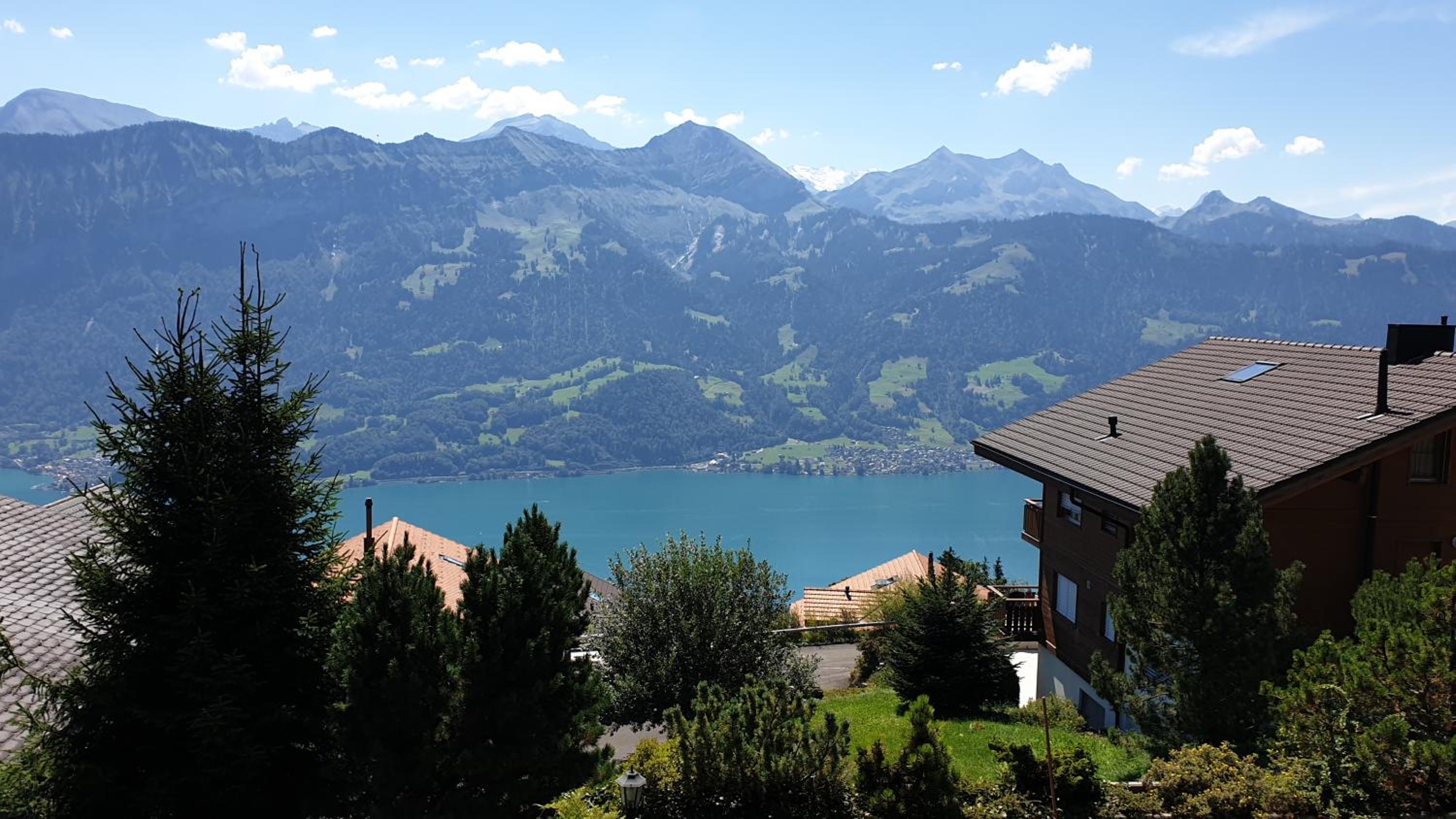 Chalet Hinkelstein in Beatenberg traumhafte Aussicht auf Eiger, Mönch & Jungfrau