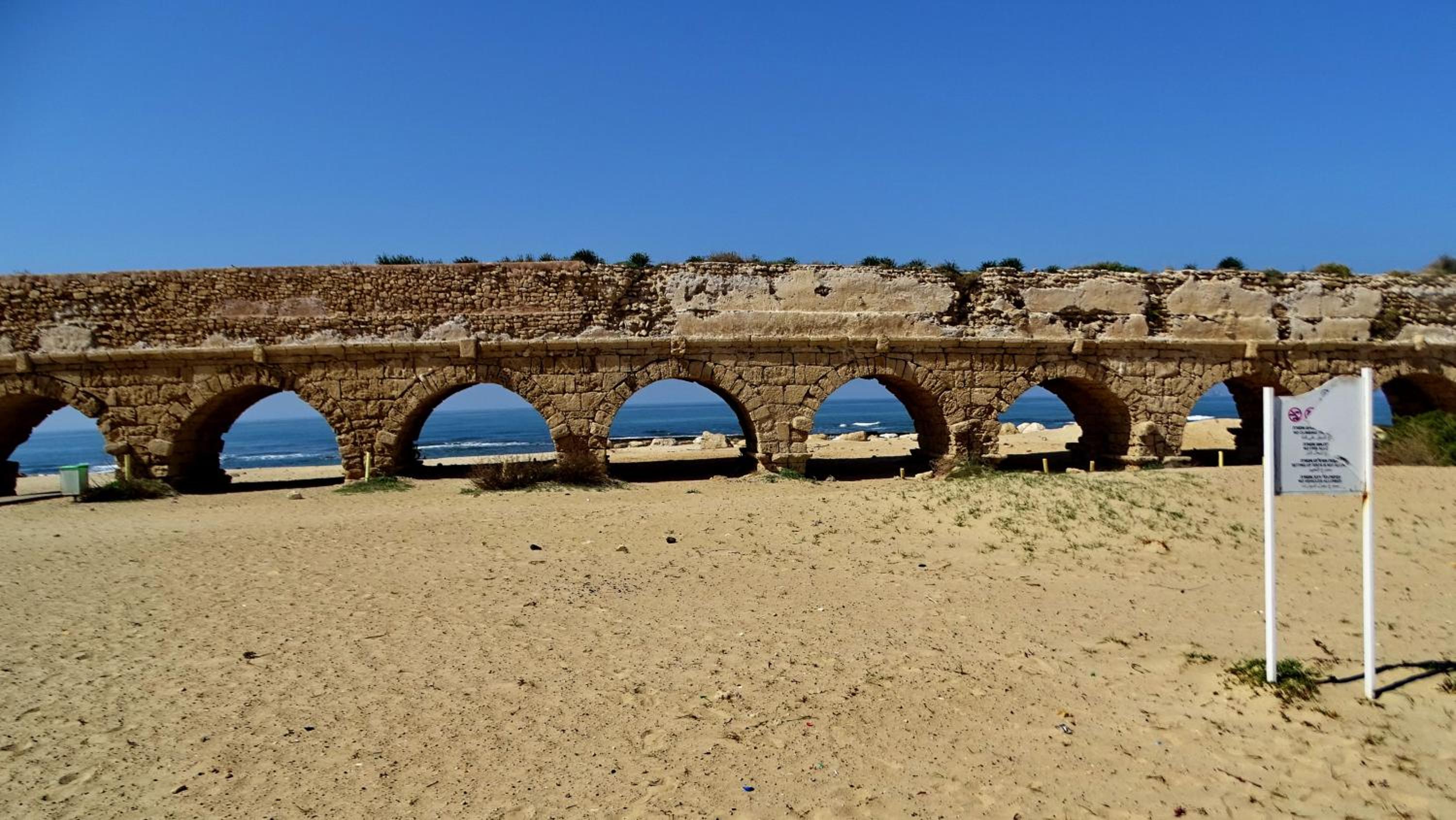 Turquoise, Caesarea