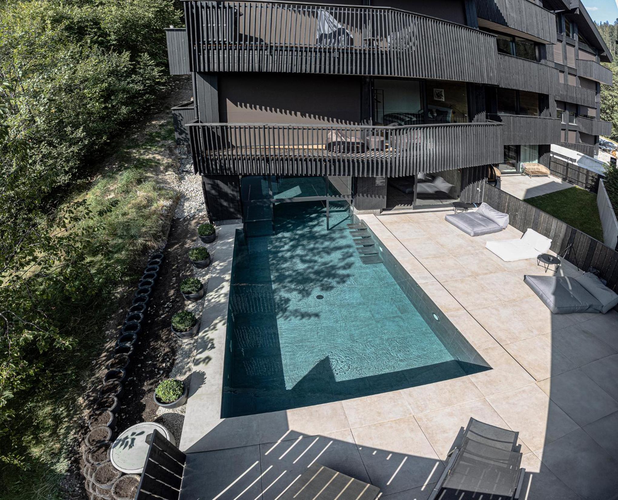 Black Summit Boutique Resort Laax