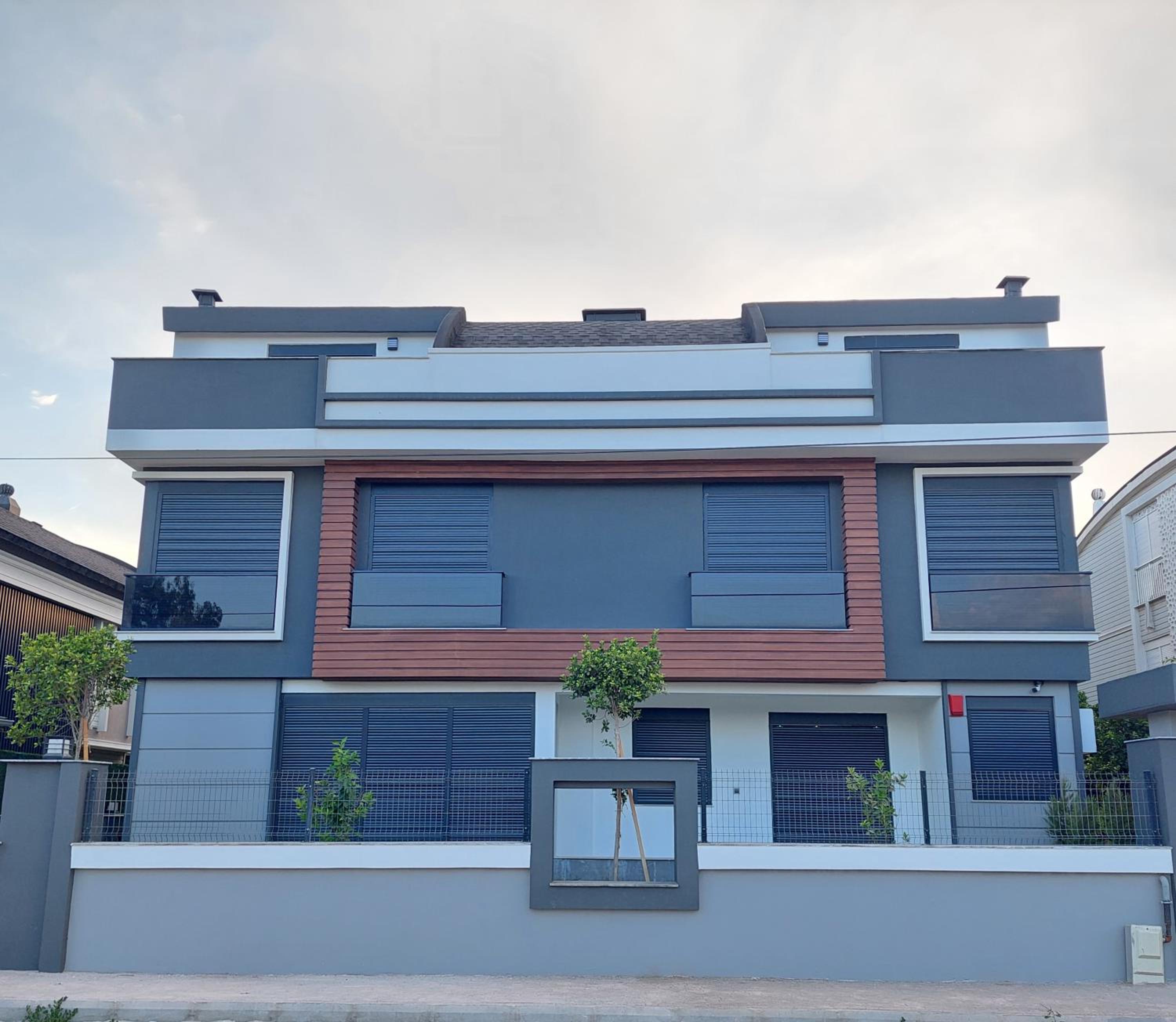 New Flat with Big Living Spaces 1 Near By Lara Beach