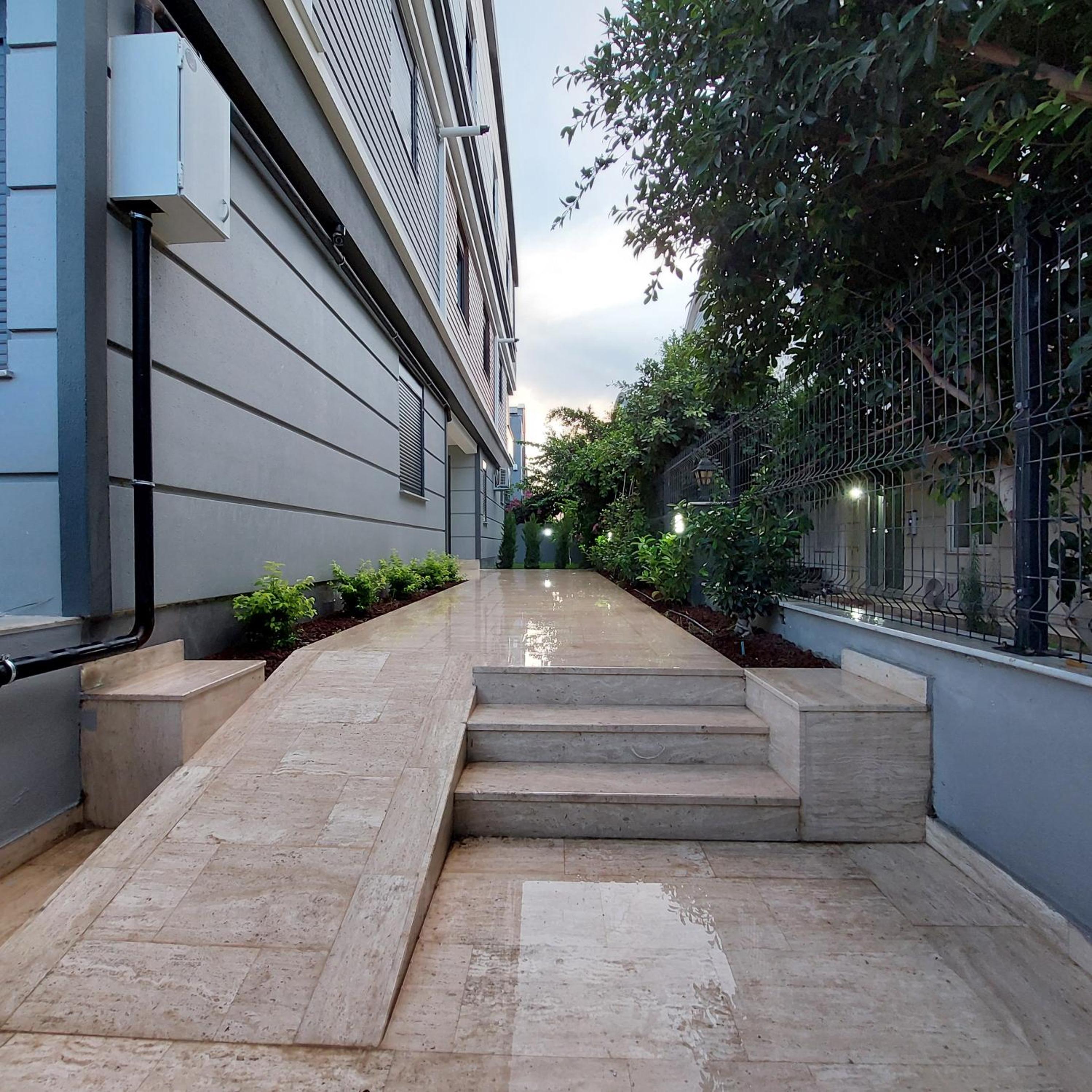 New Flat with Big Living Spaces 1 Near By Lara Beach