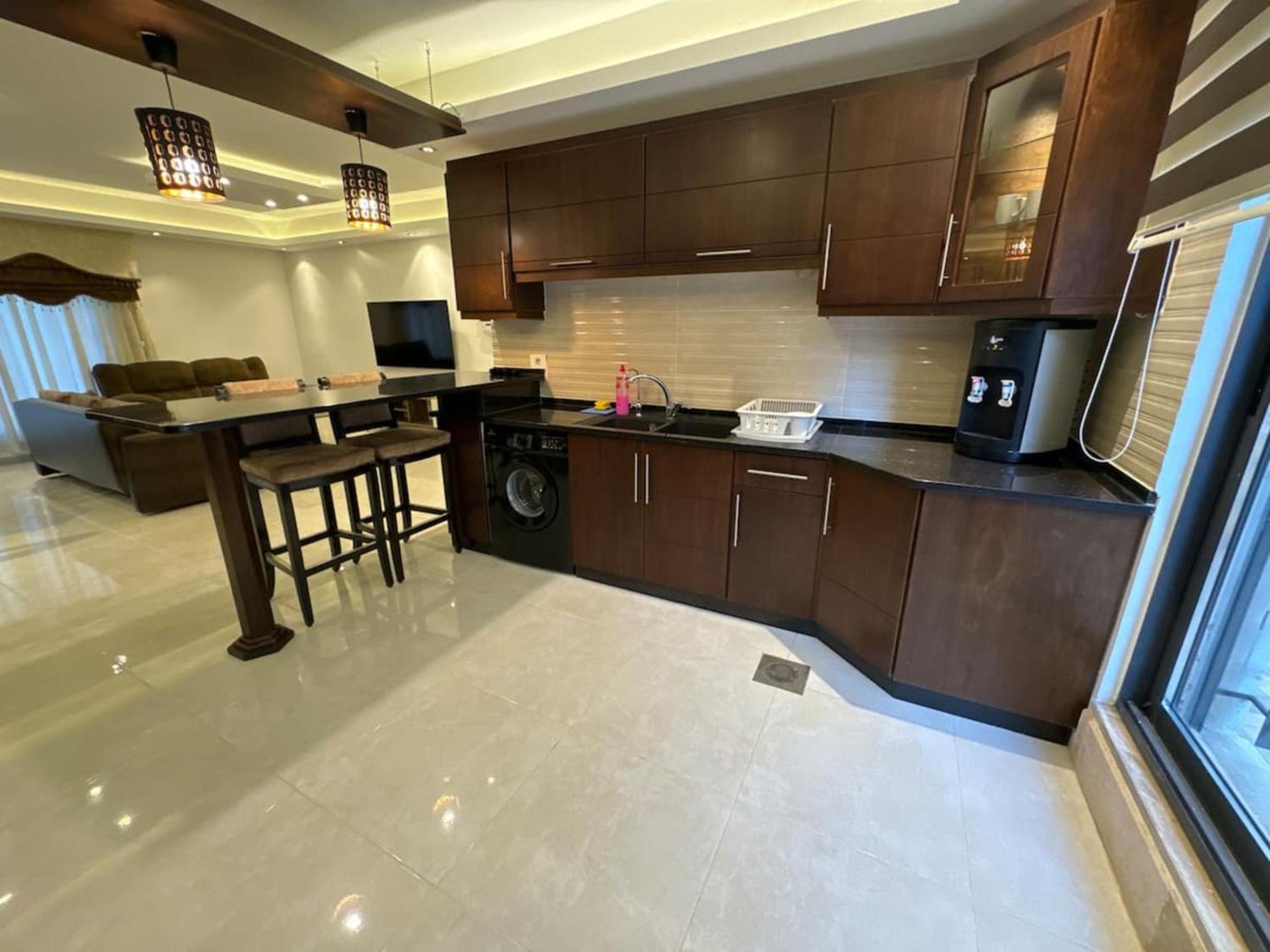 2 En-suite Rooms, Central & Garden Terrace view 5
