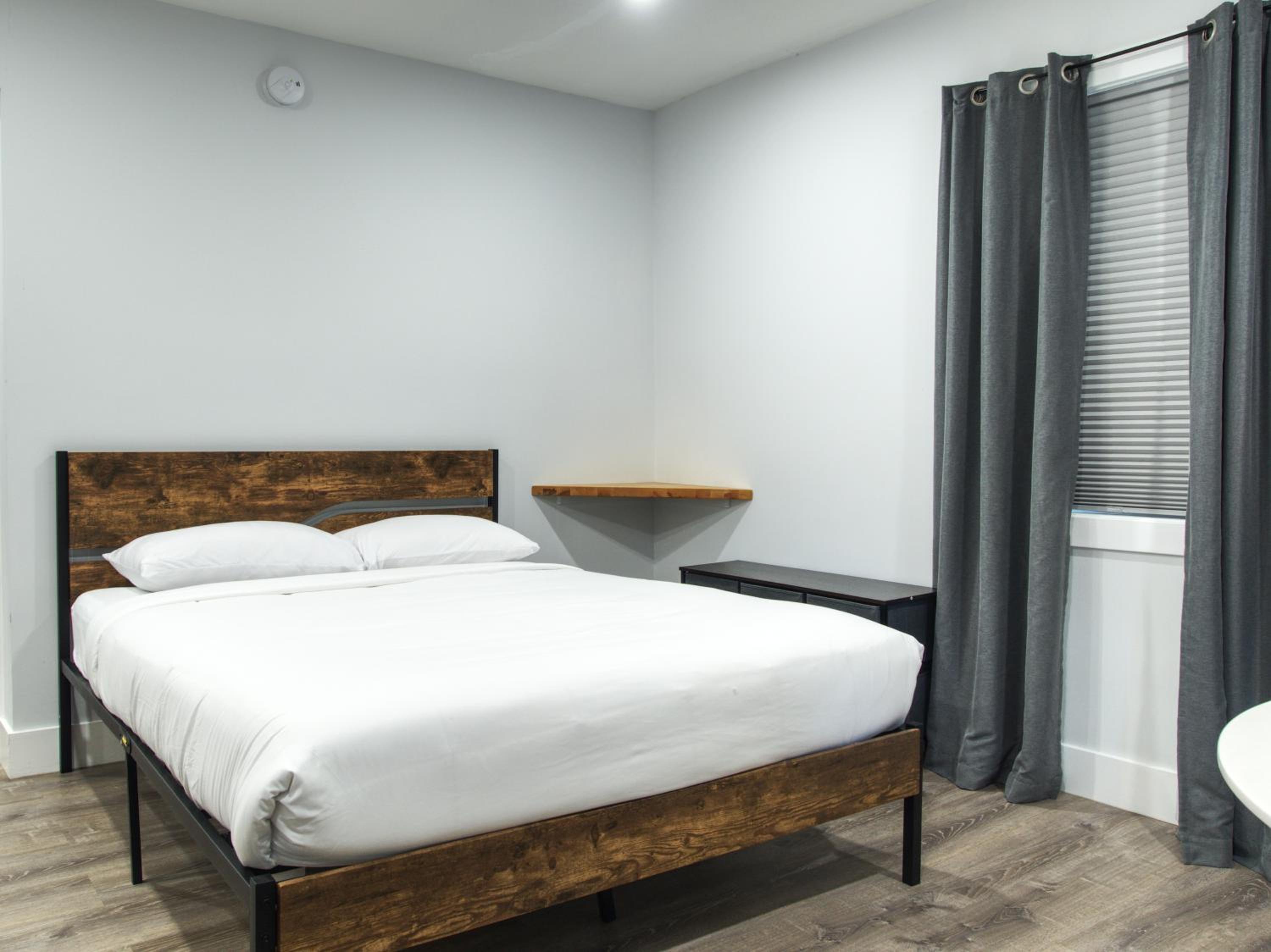 Vermont Suites