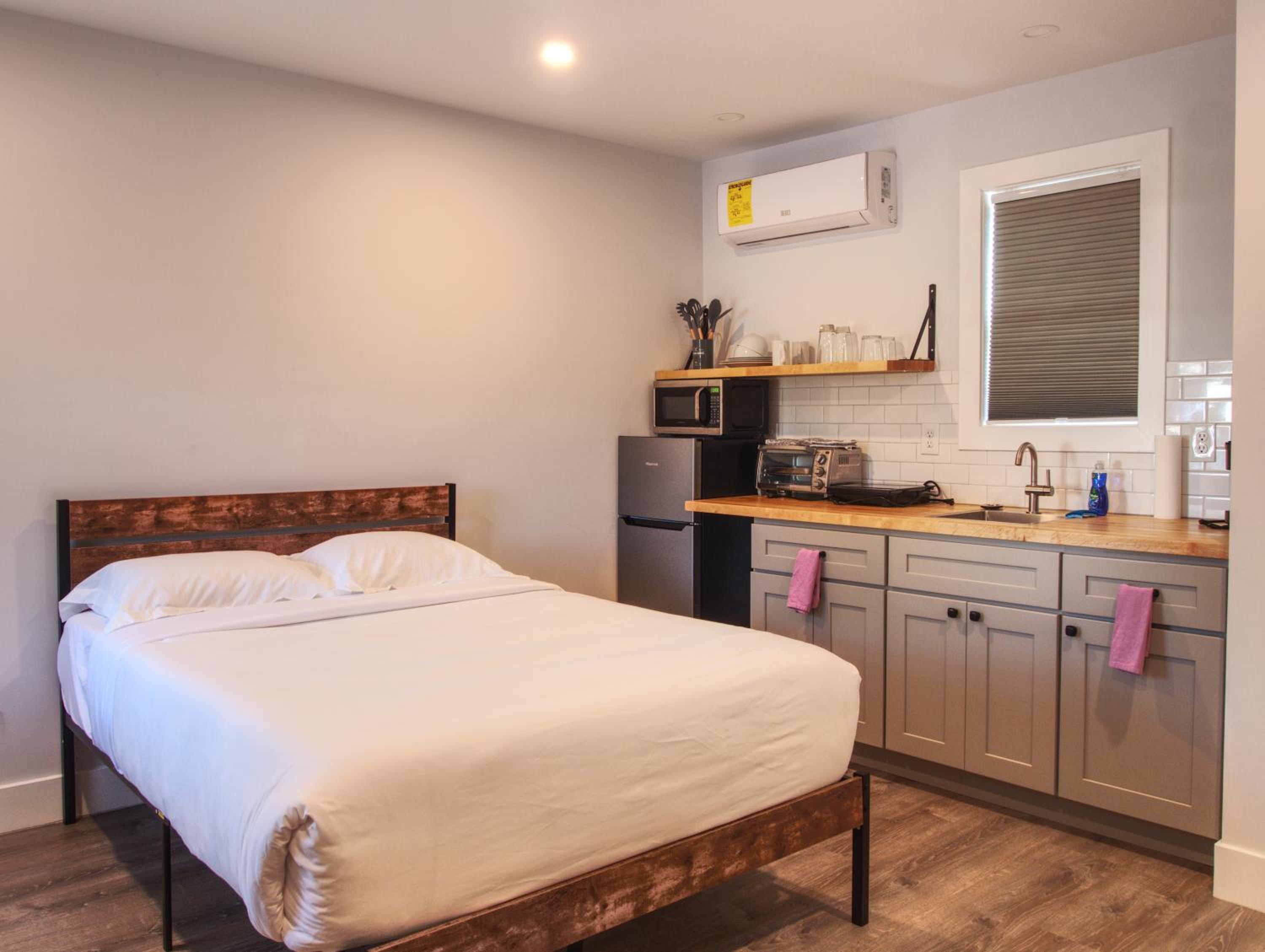 Vermont Suites