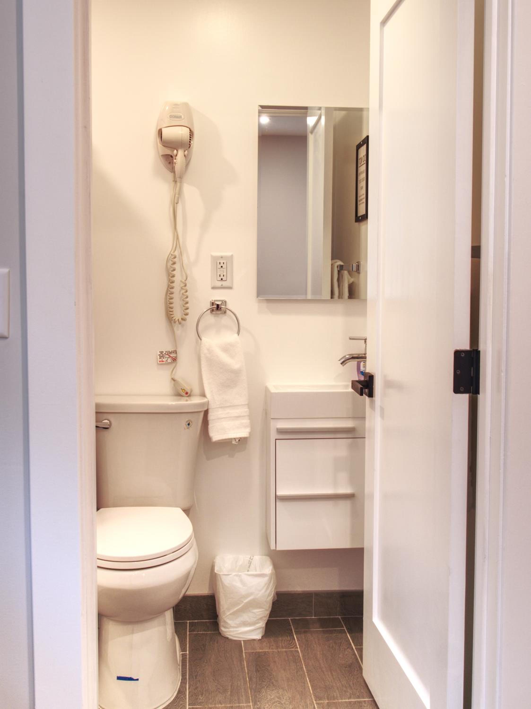 Vermont Suites