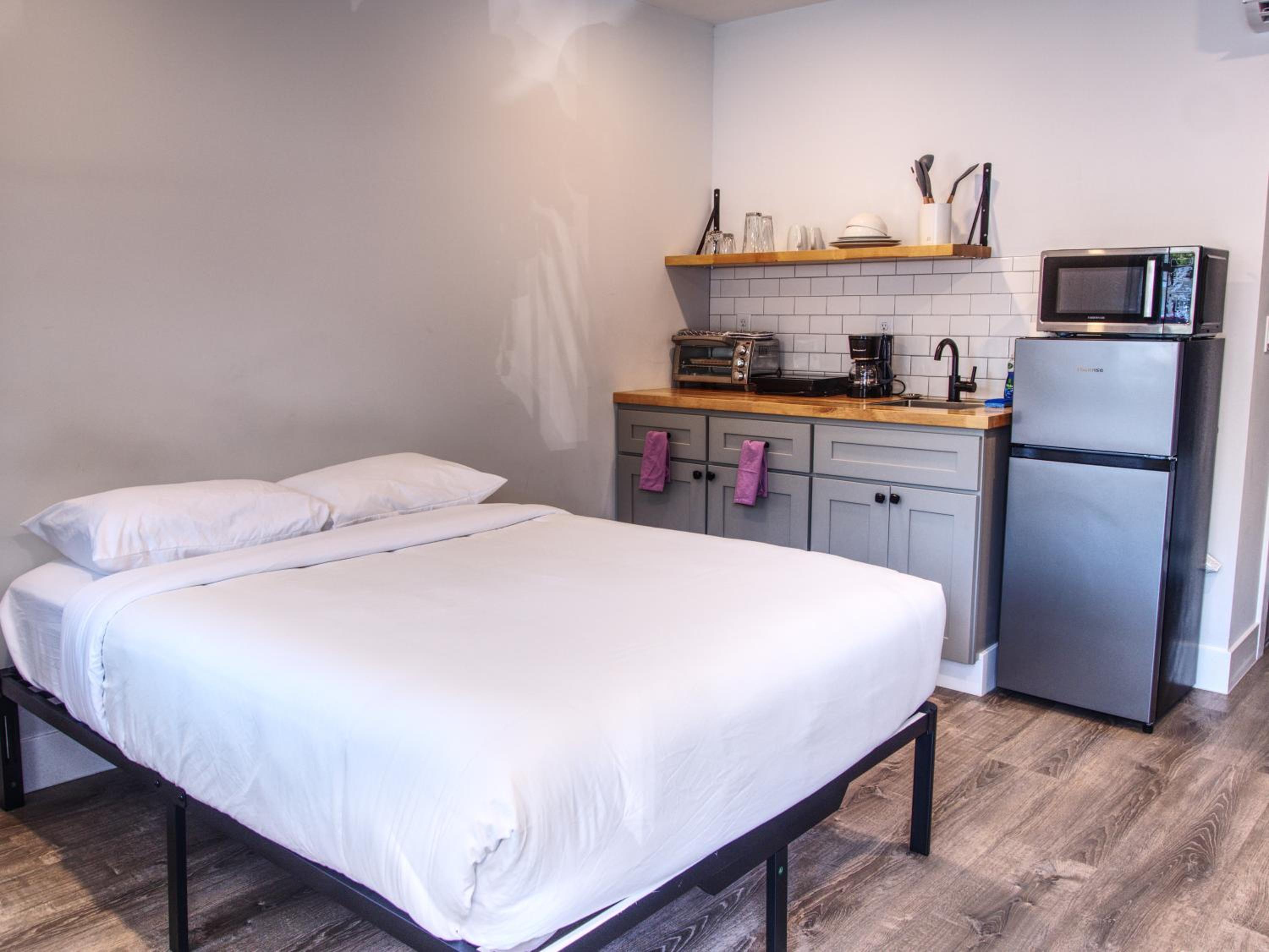 Vermont Suites