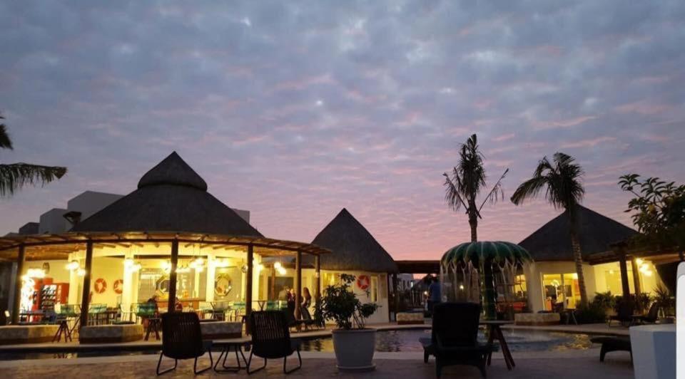 Depa playa esmeralda